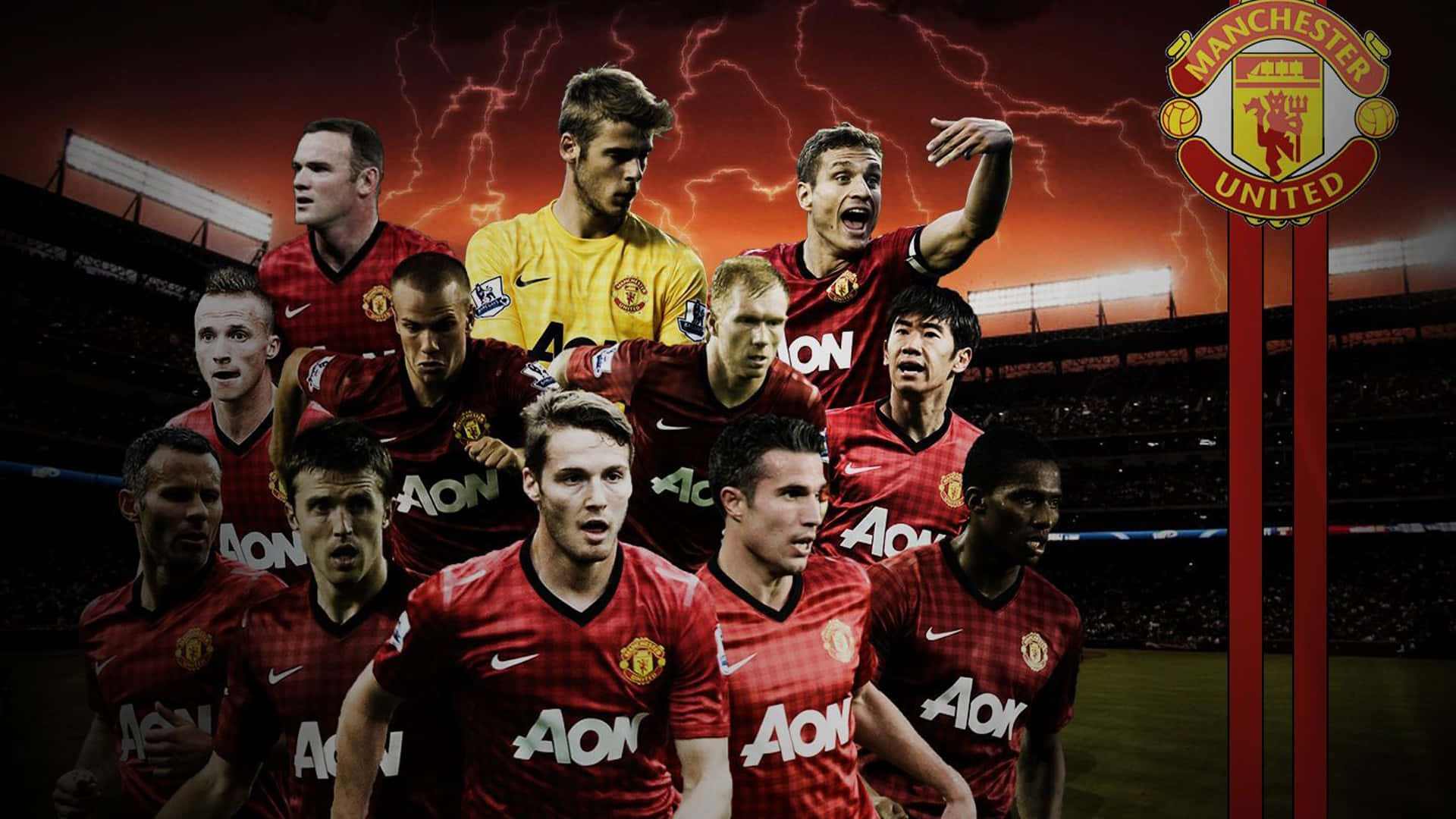 Manchester United Team 桌布 壁紙 — 一張曼聯足球運動員身穿紅色球衣，以閃電交加的暴風雨球場為背景的動感拼貼畫。