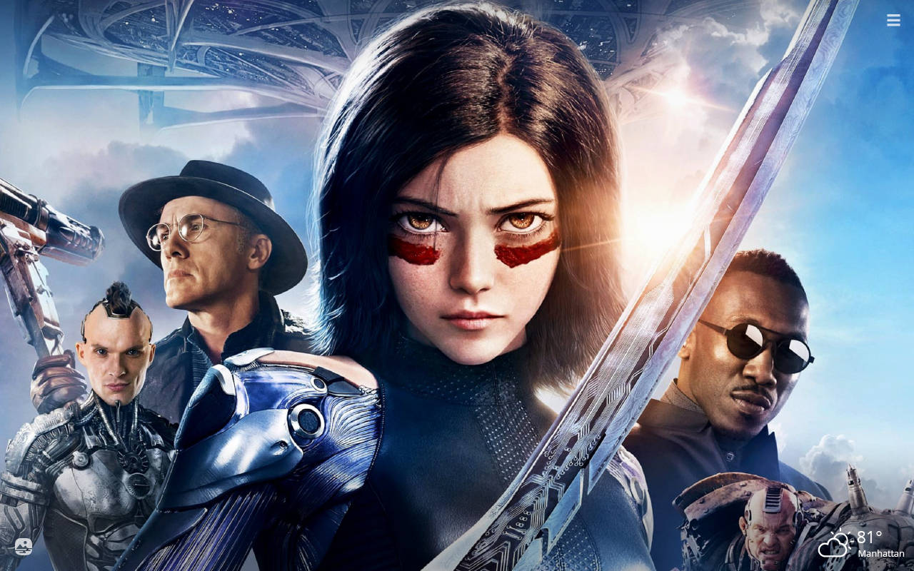 Alita Battle Angel 桌布 壁紙 — 一張未來主義動作海報，展示一位堅定的女戰士，擁有機械臂和紅色眼睛標記，被多樣化的盟友包圍，背景是科幻天空。