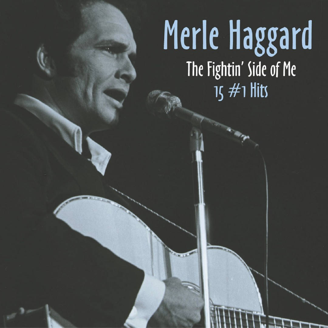 Man 桌布 壁紙 — 一張梅爾·哈格德（Merle Haggard）手持木吉他對著麥克風唱歌的黑白照片。
