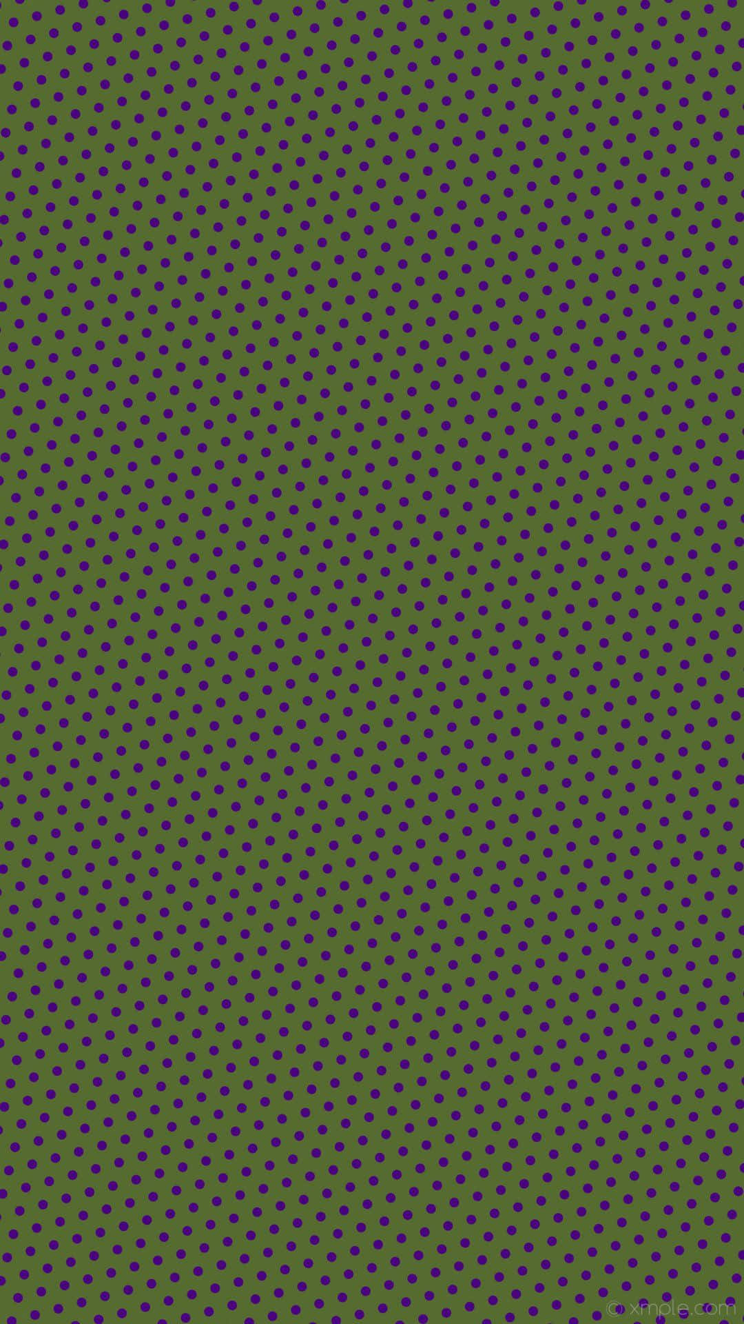 Olive Green 桌布 壁紙 — 一張極簡風格桌布，深綠色背景上均勻分佈著深紫色圓點網格。