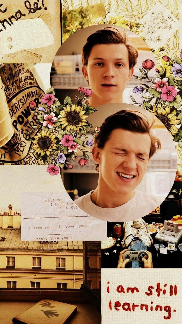 Tom Holland Aesthetic 桌布 壁紙 — 一張湯姆·霍蘭德照片的拼貼畫，周圍環繞著花朵、復古文字和遊戲元素，色調溫暖。