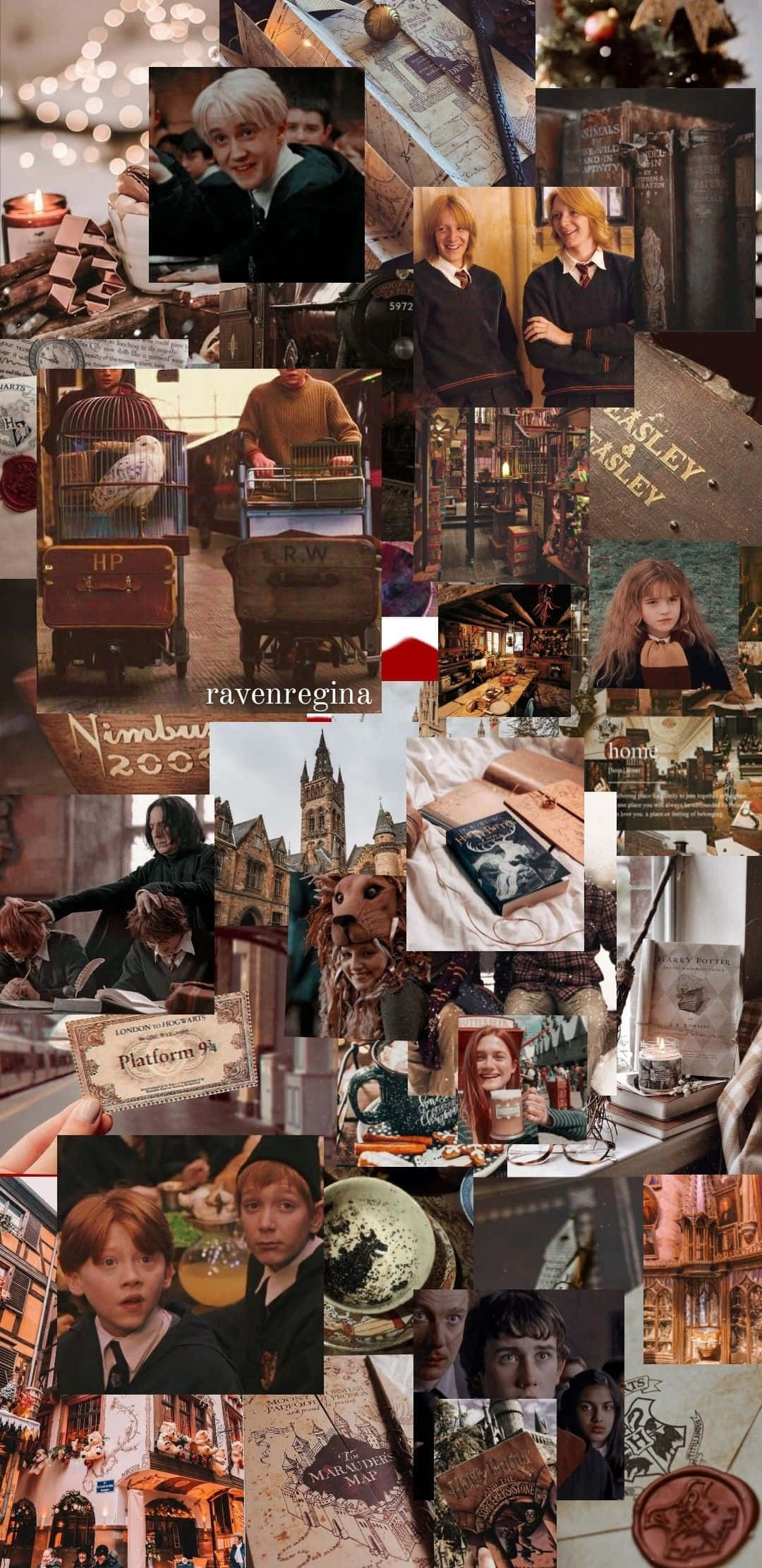 Harry Potter All Characters 桌布 壁紙 — 一張溫暖懷舊的哈利波特場景拼貼畫，包含角色、書籍和魔法物品，在舒適的金色燈光下。