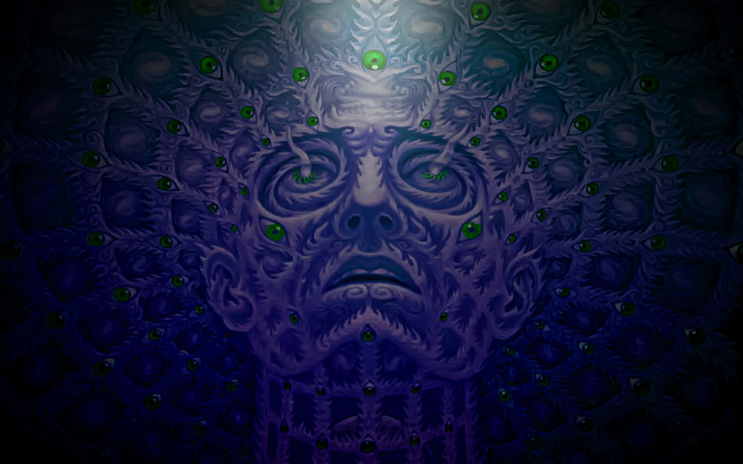 桌布 壁紙 — 一張超現實的紫色面孔，帶有發光的綠色眼睛，從黑暗中浮現，周圍環繞著重複的眼睛圖案。