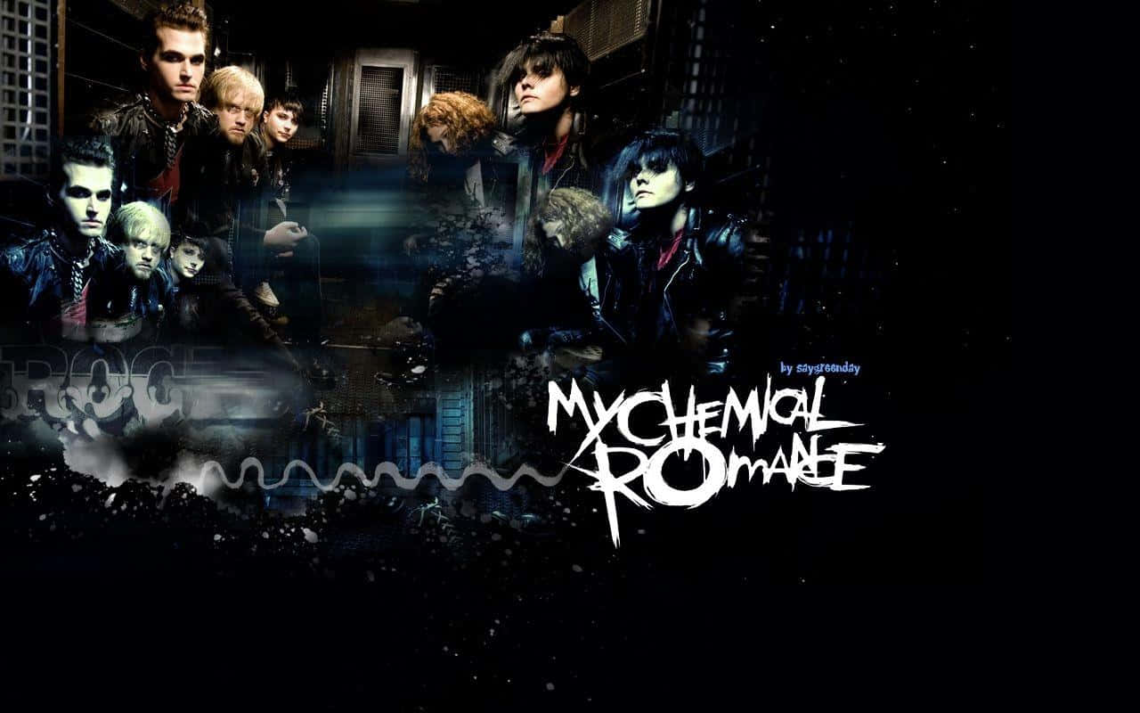 my chemical romance 桌布 壁紙 — 一張黑暗氛圍的桌布， featuring 樂團 My Chemical Romance，帶有戲劇性燈光和哥德式城市背景。