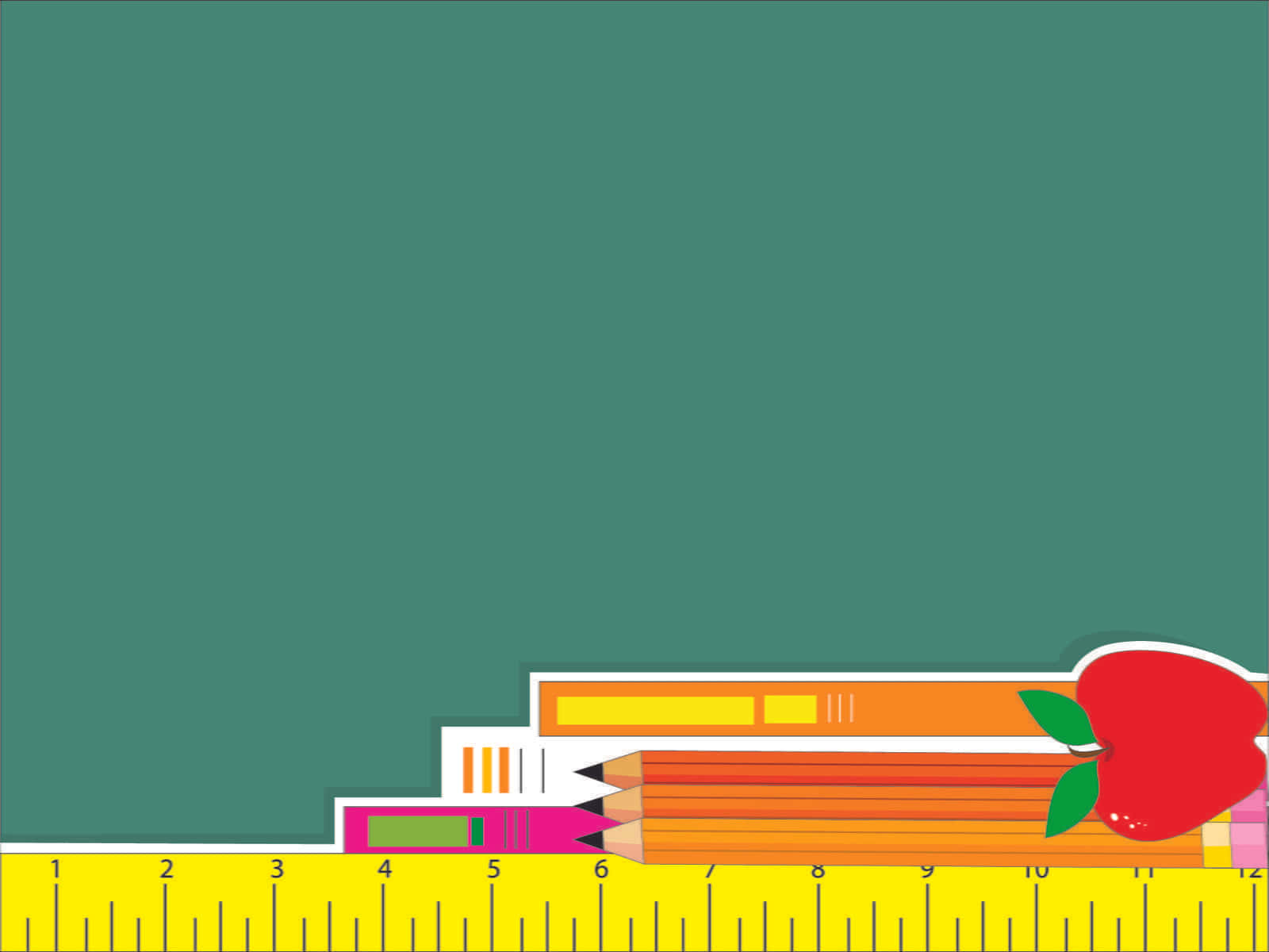 Educational 桌布 壁紙 — 一把亮黃色的尺子，配上彩色鉛筆和一個紅蘋果，放在青綠色的黑板背景上。