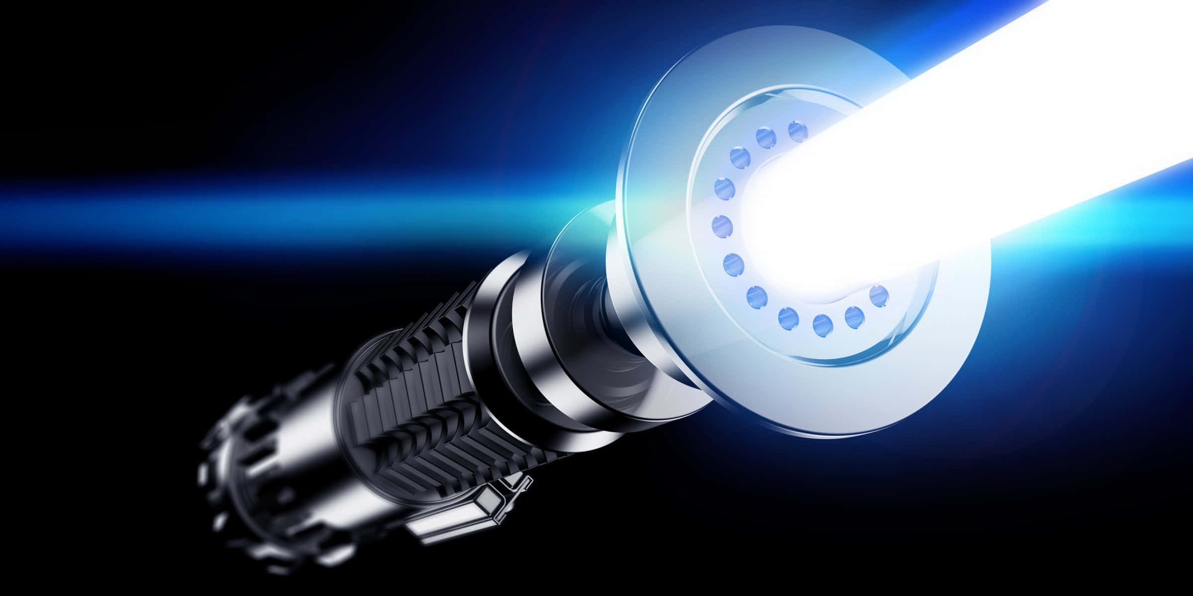 Flashlight 桌布 壁紙 — 一把發光的藍色光劍劍刃從精緻的劍柄延伸出來，背景是帶有藍色光線條的黑暗背景。