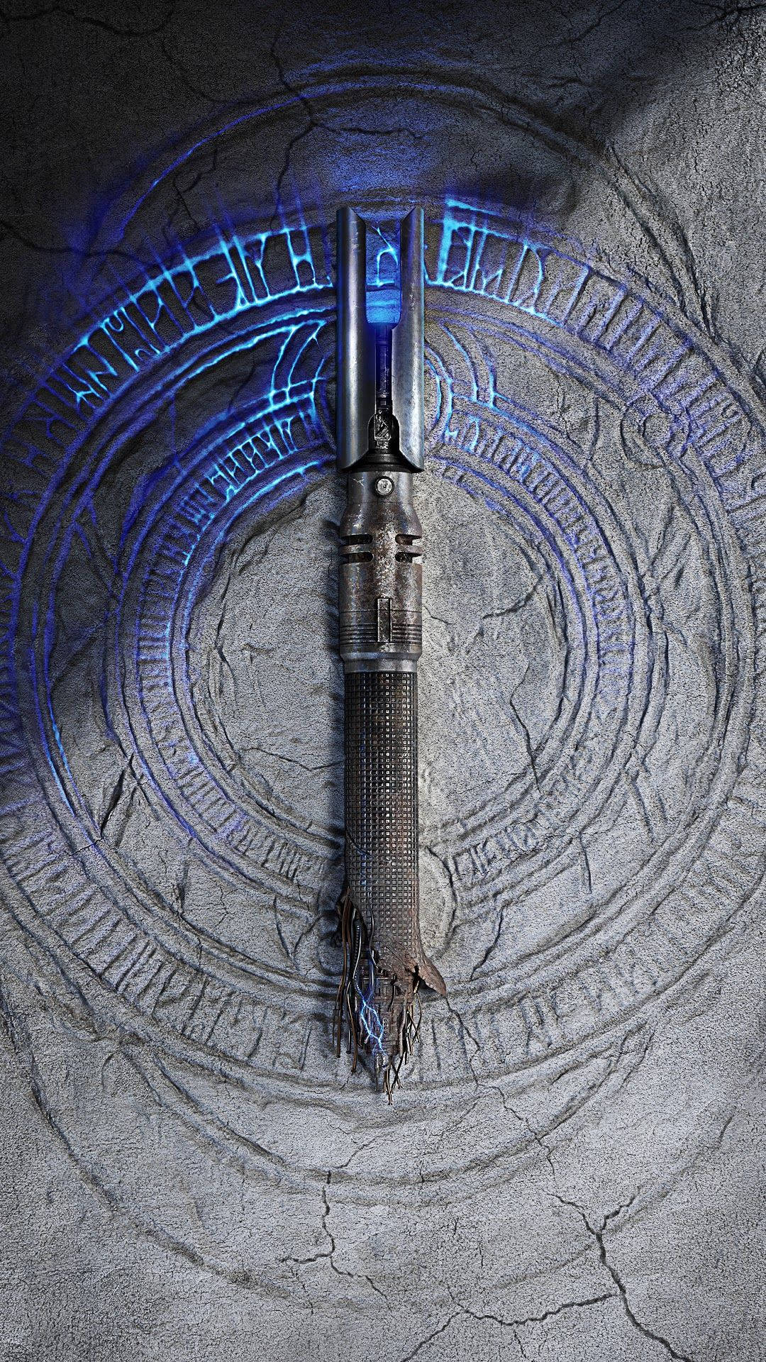 star wars 4K iPhone 桌布 壁紙 — 一把發光的藍色光劍嵌在裂開的石頭中，周圍有發光的符文形成圓形圖案。