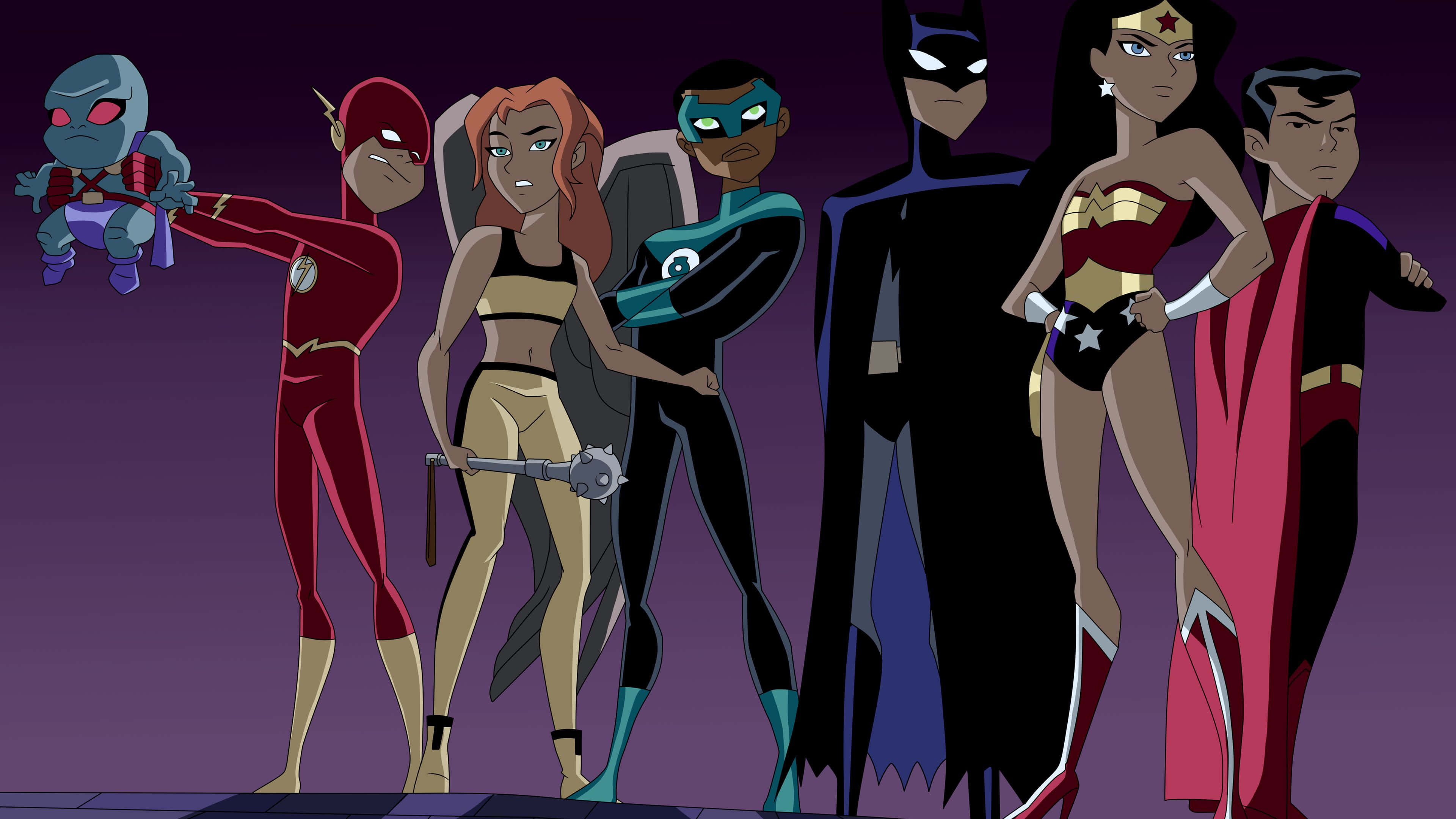 Animated Superhero Movies 桌布 壁紙 — 一排動畫超級英雄角色穿著大膽的服裝，自信地站在深紫色背景前。
