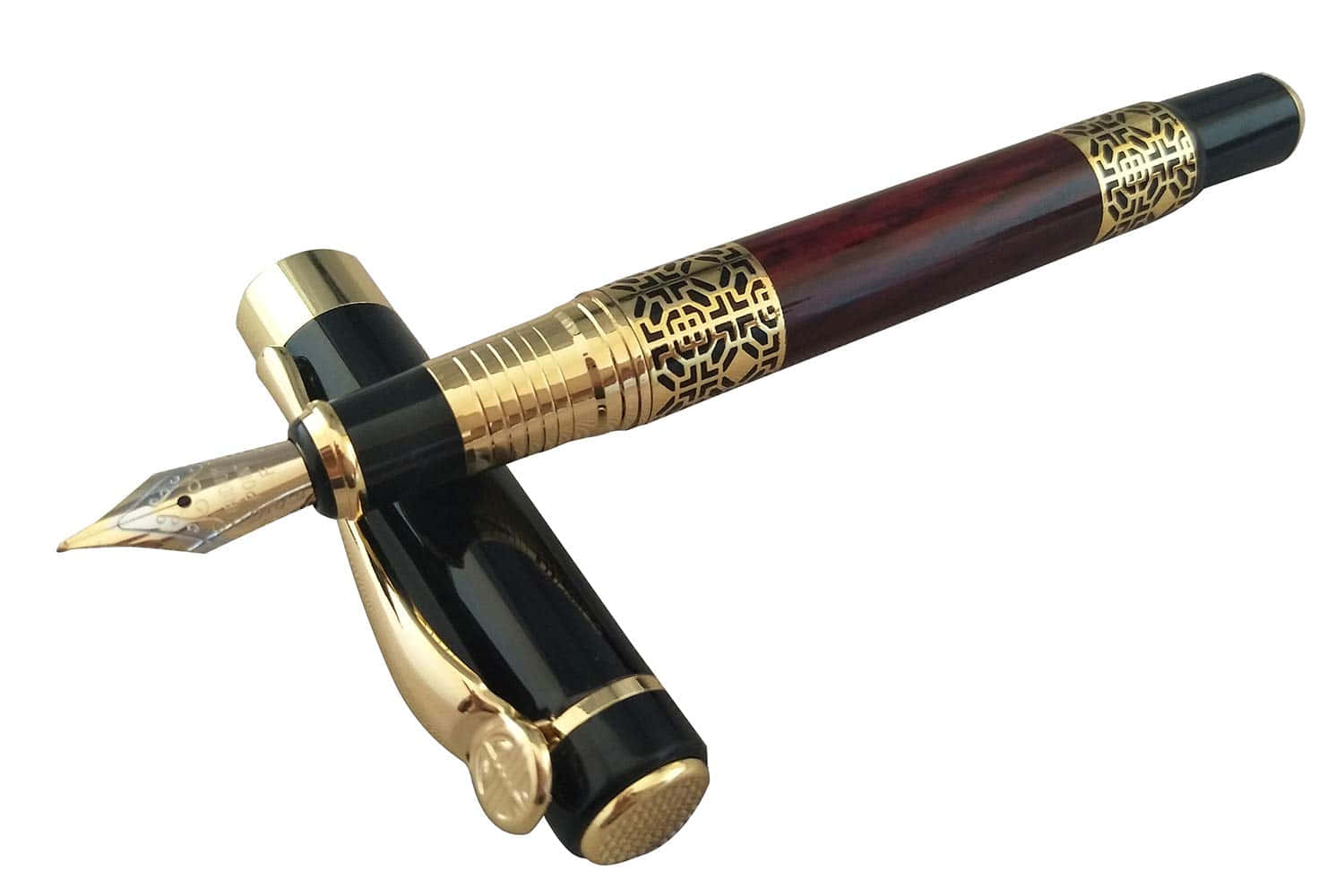 Pens 桌布 壁紙 — 一支奢華的鋼筆，帶有深色木材和金色鏤雕細節，斜放在純白背景上。