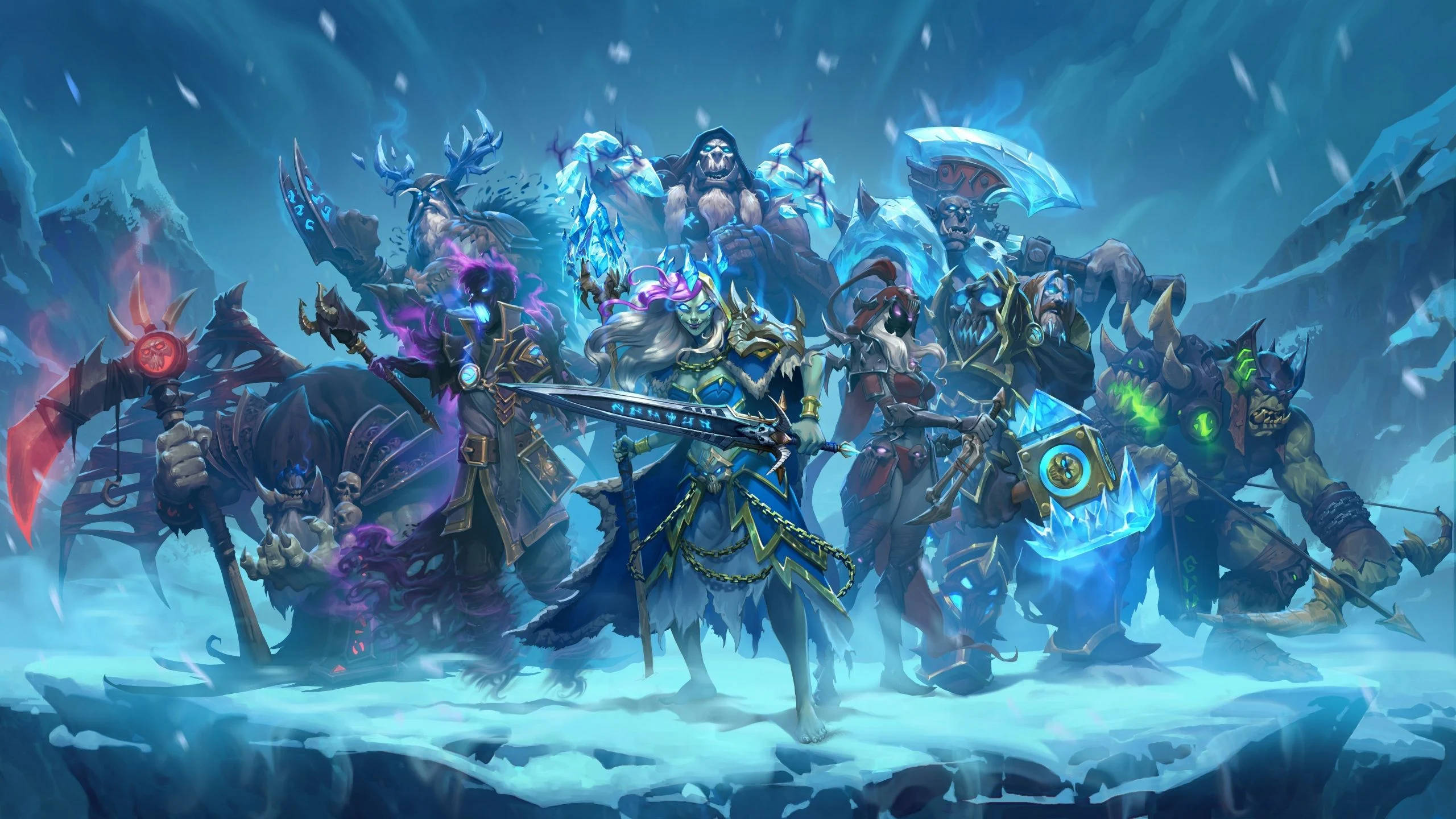 2560 x 1440 hearthstone 桌布 壁紙 — 一支由裝甲戰士組成的奇幻軍隊，手持發光武器，在暴風雨般的藍天下，傲然屹立於雪地戰場上。