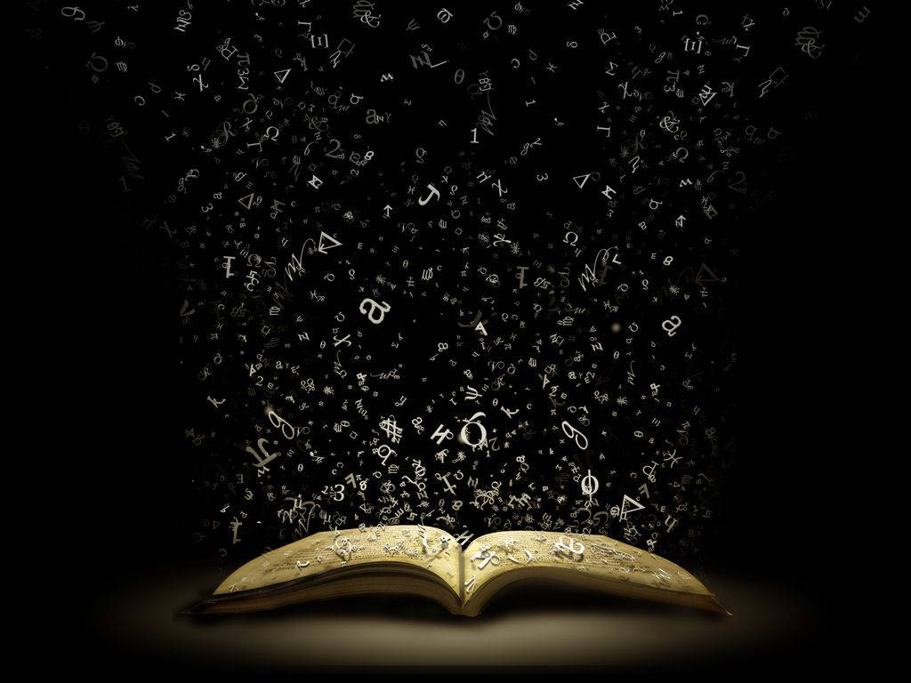 書本 桌布 壁紙 — 一本打開的金色書本在黑暗虛空中散發出發光的數學符號和方程式。