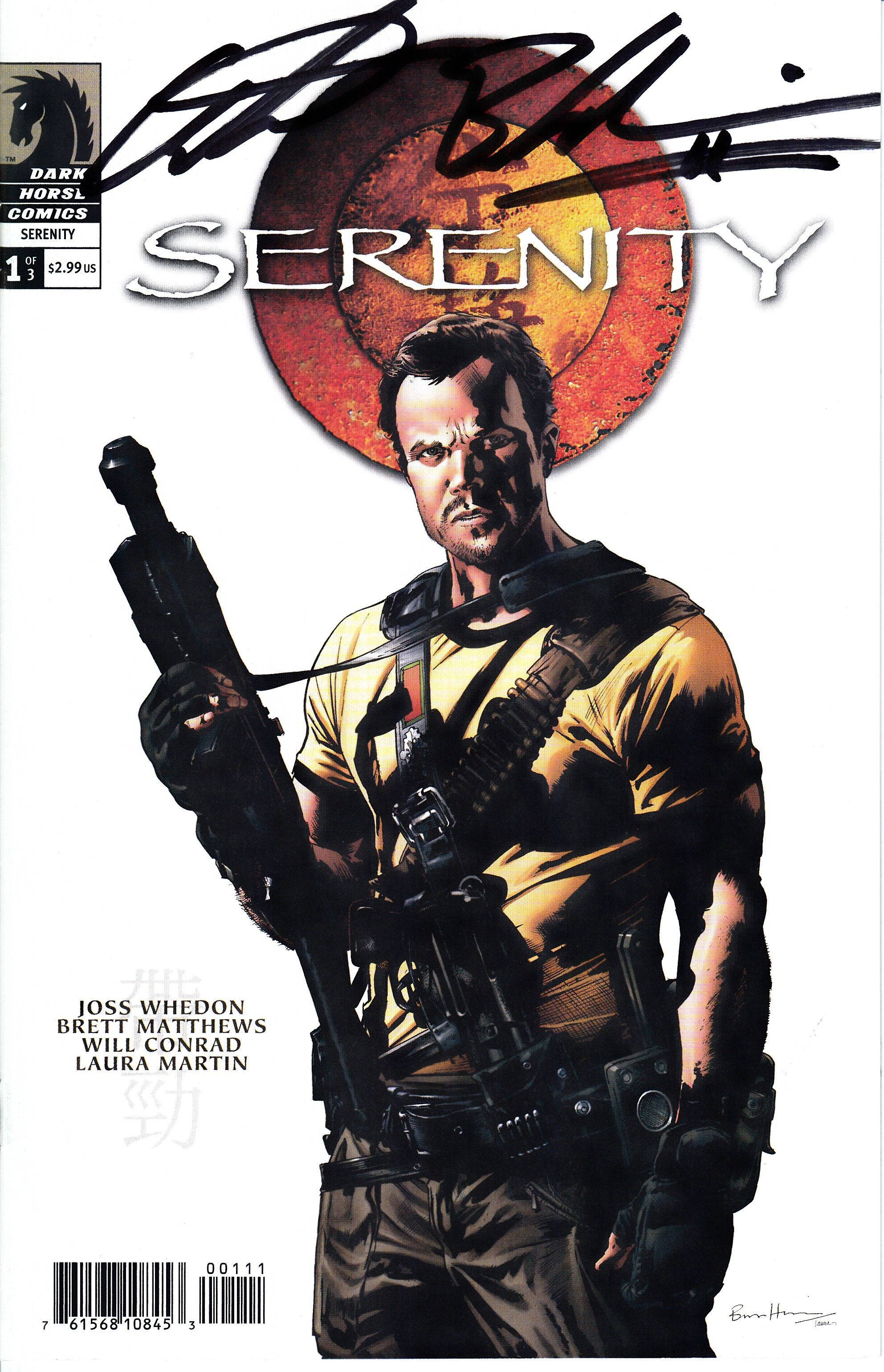 adam baldwin 桌布 壁紙 — 一本漫畫書封面，展示一個粗獷的男人穿著黃色襯衫，手持步槍，背景是火焰圓形，標題為 Serenity。