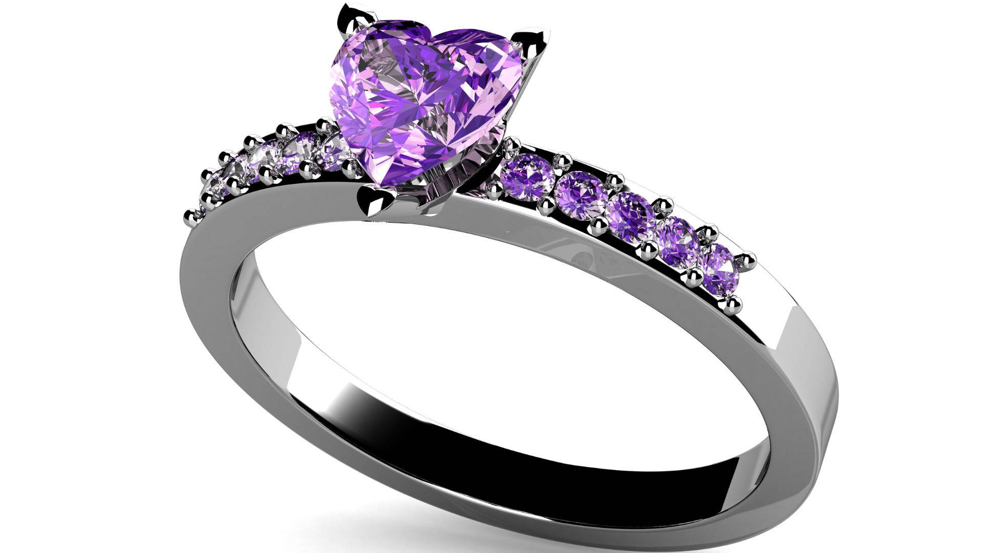 rings 桌布 壁紙 — 一枚令人驚嘆的心形紫色寶石戒指，戒環上鑲有較小的紫色寶石，襯以純白背景。