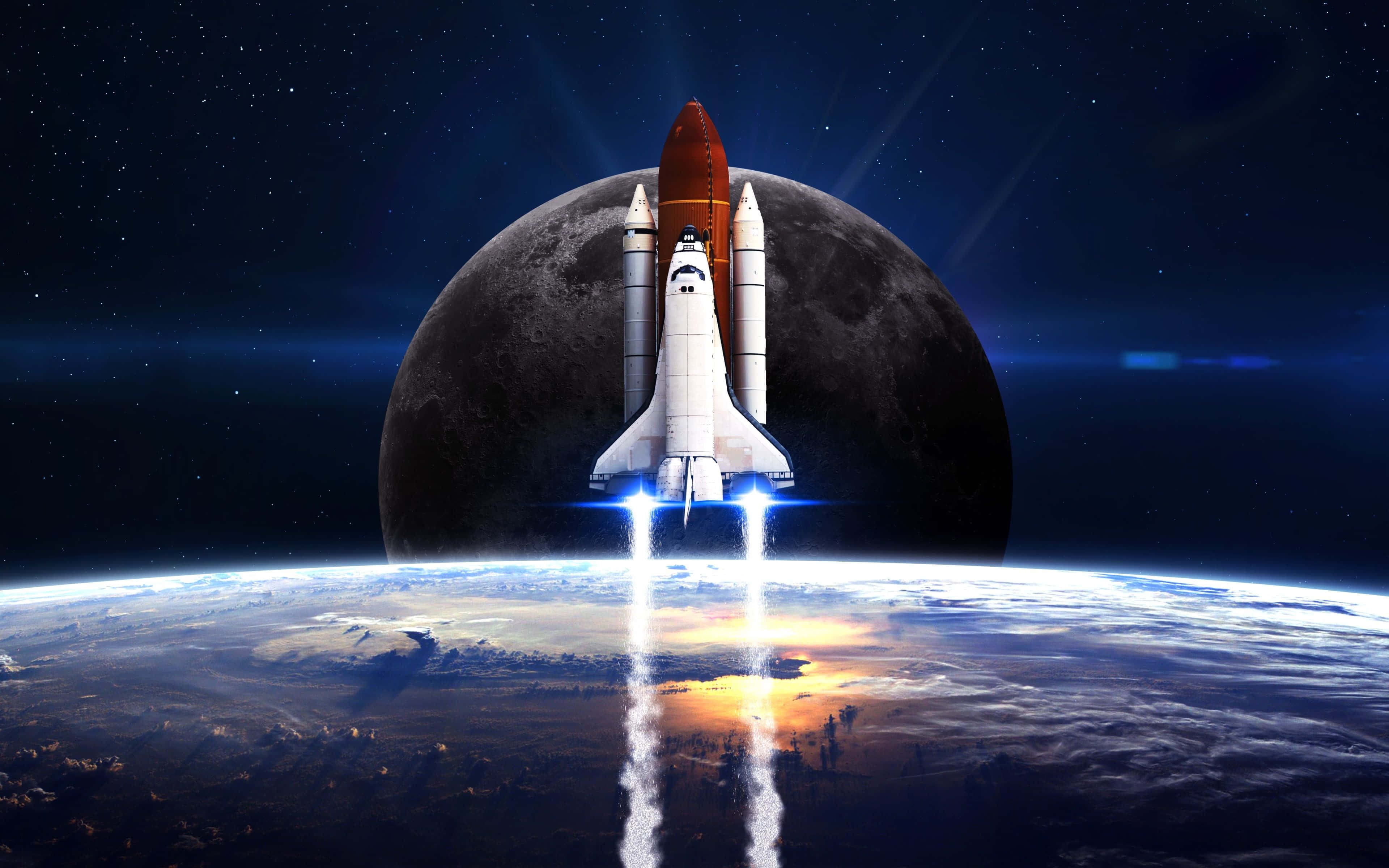 space shuttle 桌布 壁紙 — 一架太空梭從地球發射，帶著熾熱的推進器，背景是月球和星空。