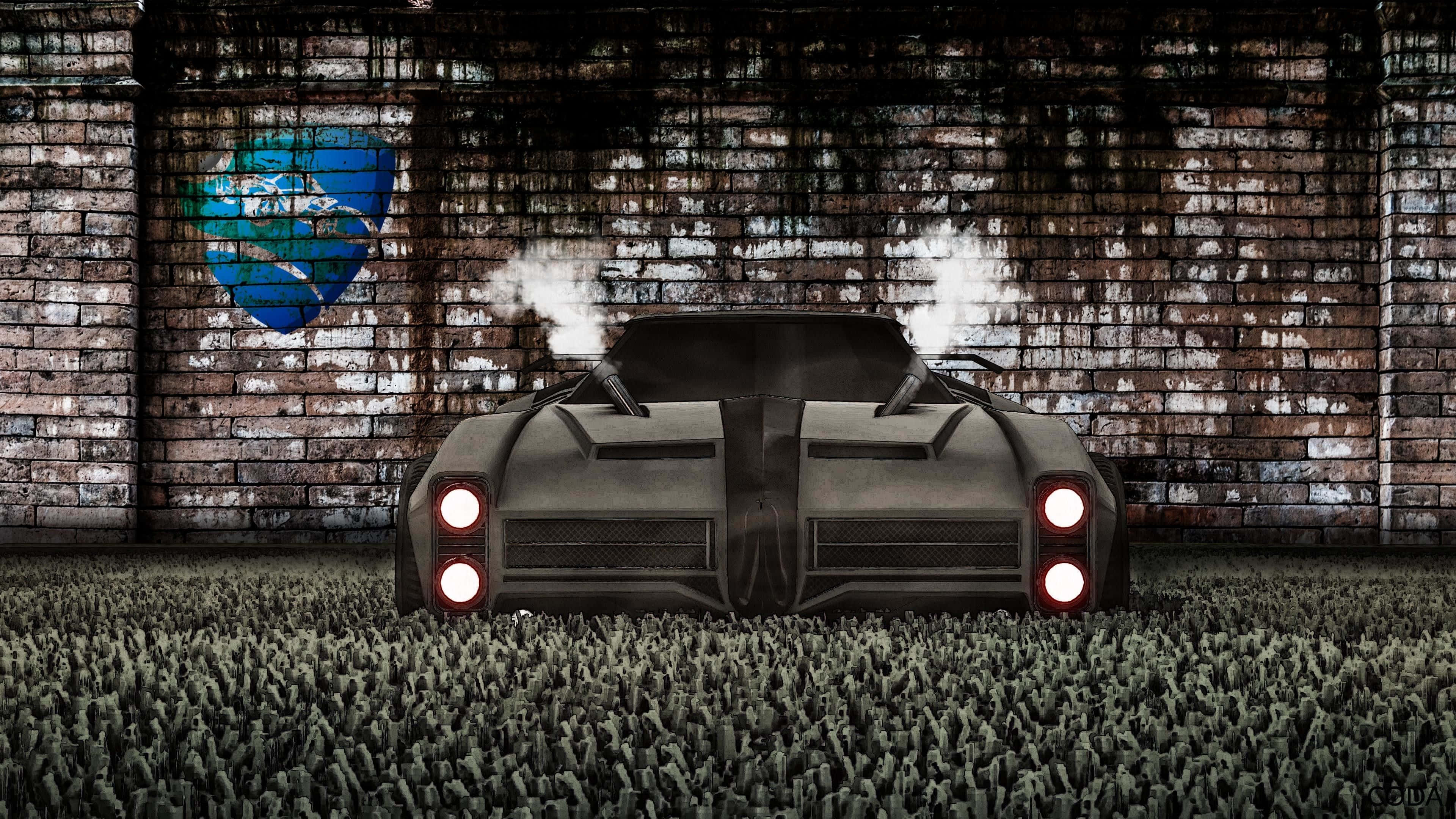 Best Rocket League 桌布 壁紙 — 一架時尚的黑色蝙蝠車帶有發光的紅色尾燈，停在一個有草的城市小巷中，靠著帶有藍色蝙蝠標誌的磚牆。