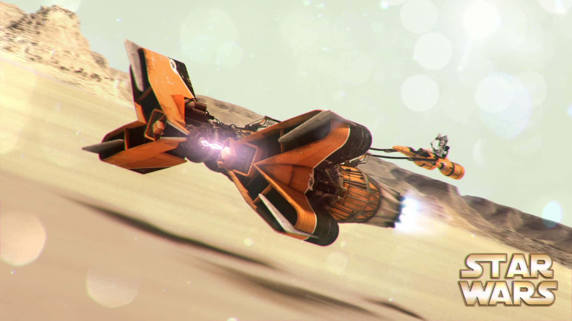 The Podrace 桌布 壁紙 — 一架橙色星際戰機在沙漠峽谷低空飛過，引擎發光，後方拖著一個吊艙，呈現星際大戰場景。