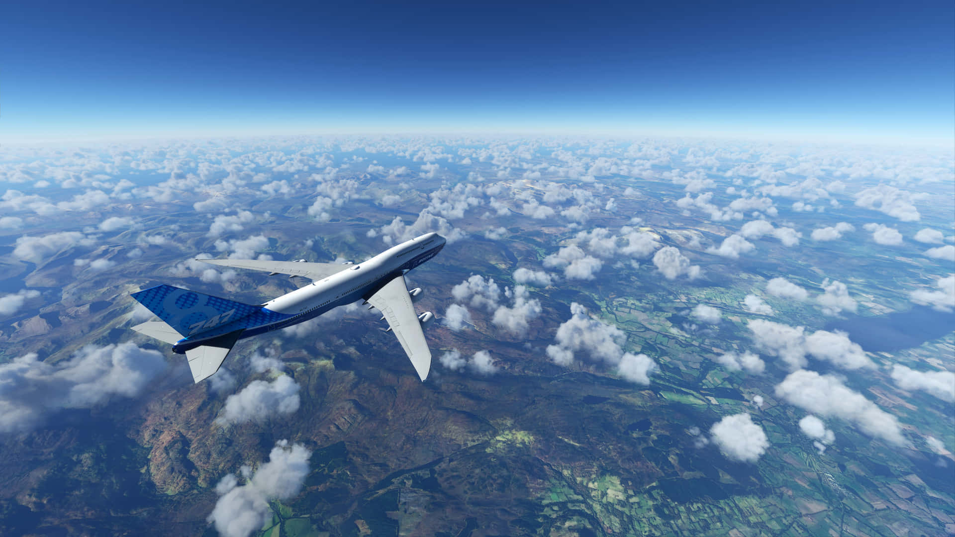 1080p Microsoft Flight Simulator 桌布 壁紙 — 一架流線型的藍白飛機在蓬鬆的白雲之上翱翔，下方是拼布般的景觀。