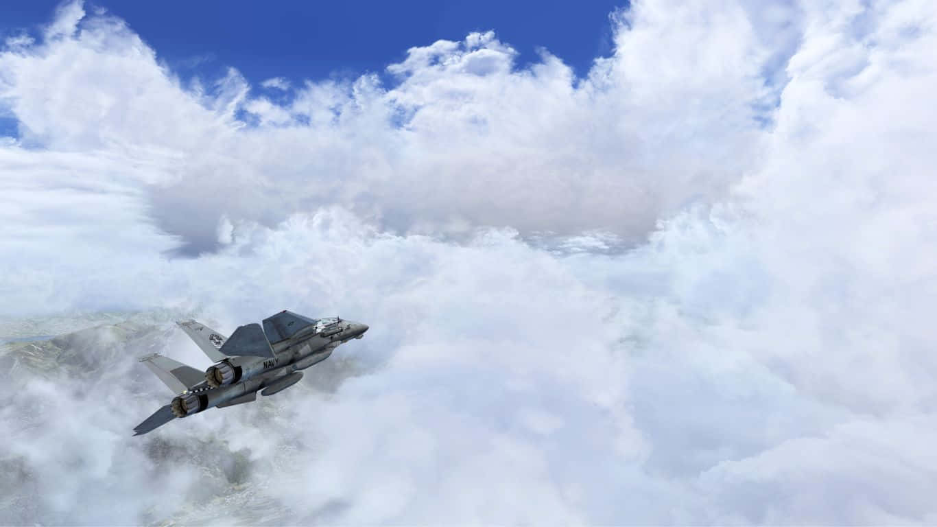 flying 桌布 壁紙 — 一架灰色戰鬥機在晴朗藍天下，於山區地形上方穿過蓬鬆的白雲翱翔。