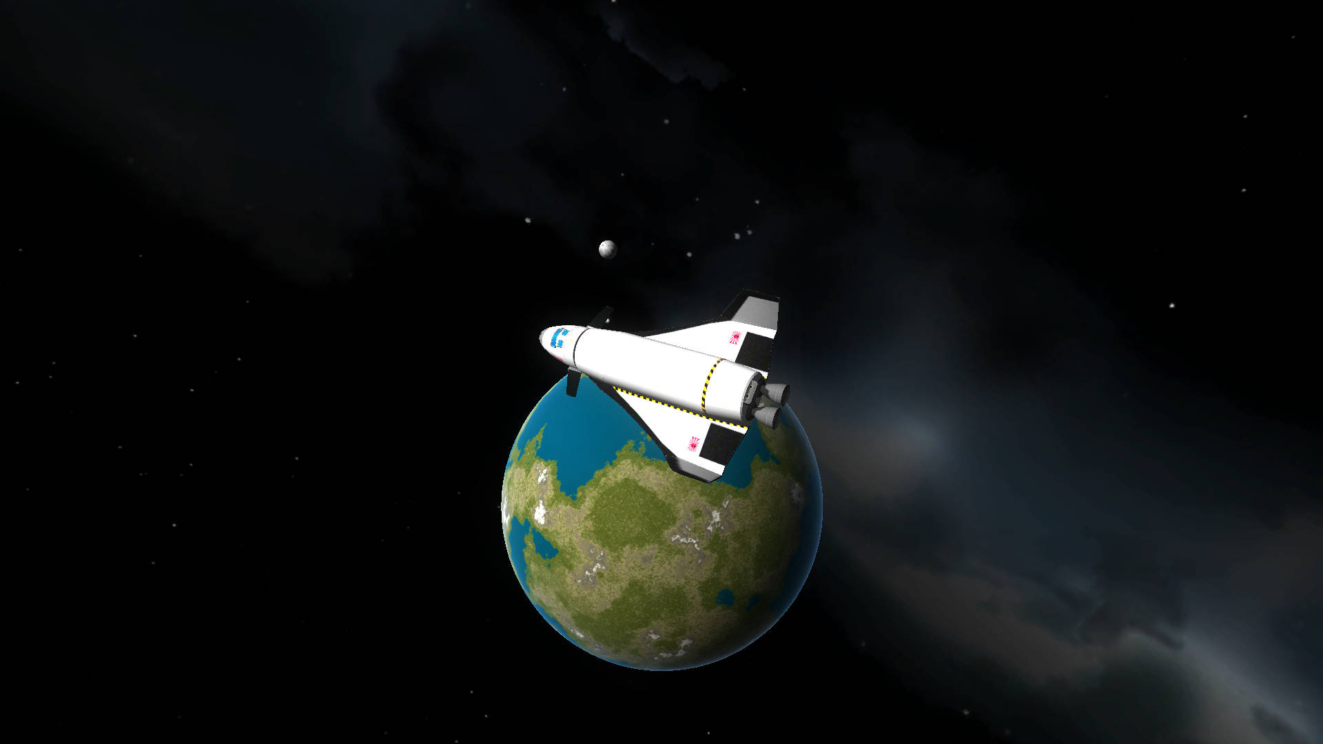 Program 桌布 壁紙 — 一架白色太空梭繞著一顆詳細的藍綠色行星運行，背景是繁星點點的宇宙和遙遠的衛星。