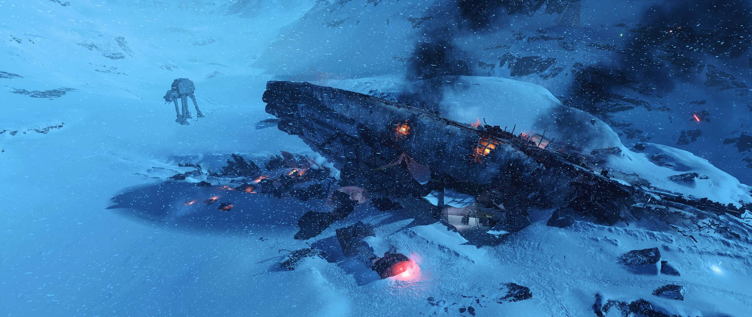 星際大戰 桌布 壁紙 — 一架被雪覆蓋的星艦殘骸，紅色引擎發光，AT-AT步行機在冰凍荒原上，星空下。