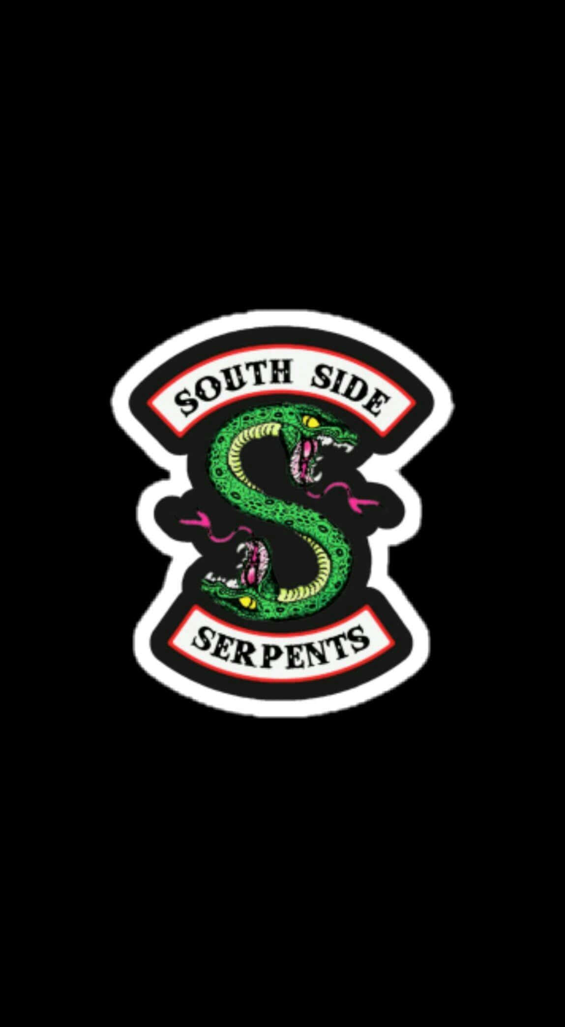 Southside Serpents 桌布 壁紙 — 一條大膽的綠色蛇在一個標有 South Side Serpents 的黑白補丁上形成一個風格化的 S，背景為純黑色。