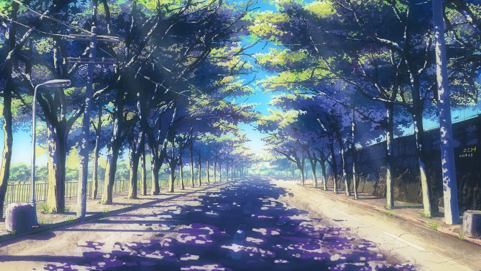 動漫藝術GIF 桌布 壁紙 — 一條寧靜的動漫風格道路，兩旁開滿紫色的樹木，在明亮的藍天下灑落斑駁的陽光。