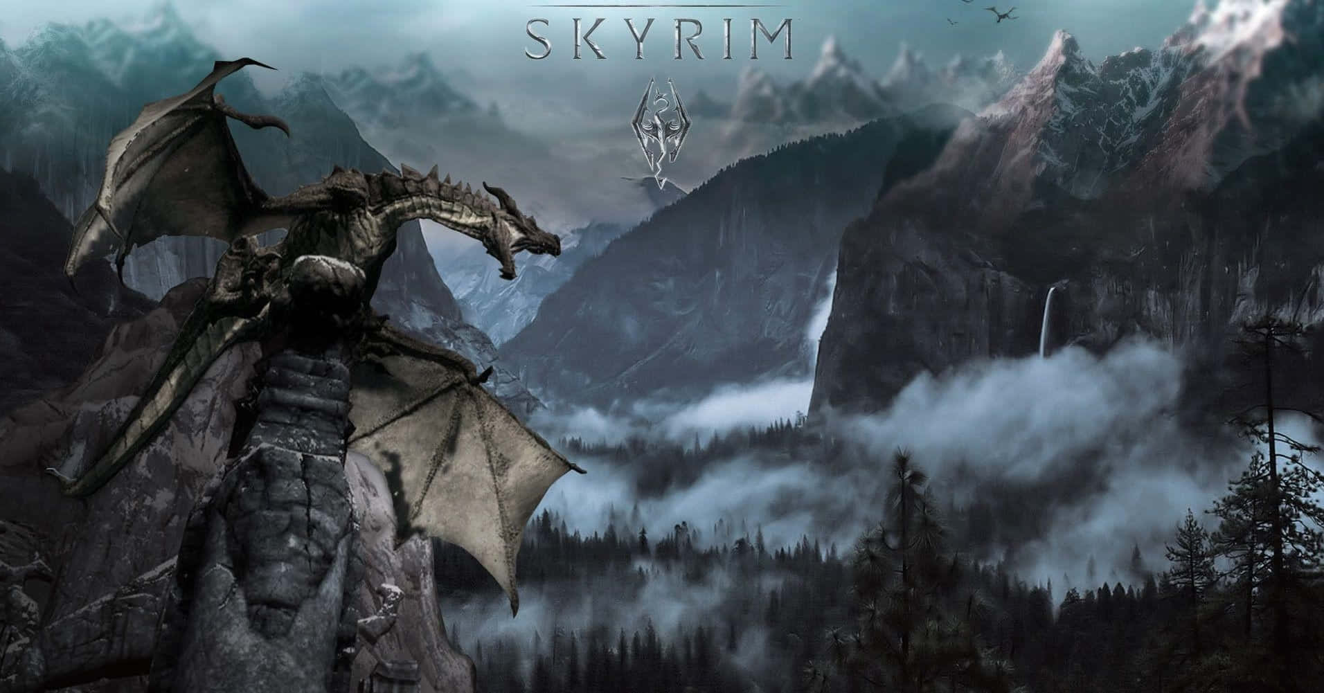 Skyrim Landscapes 桌布 壁紙 — 一條巨龍棲息在岩石懸崖上，俯瞰著霧氣瀰漫的山谷，山谷中有積雪的山峰和瀑布。