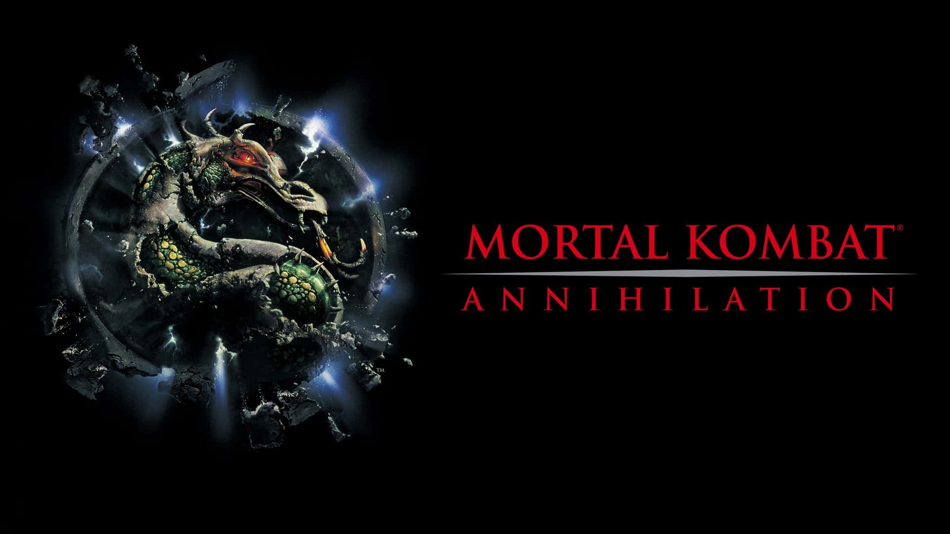 Mortal Kombat Annihilation 桌布 壁紙 — 一條帶有發光紅眼的威嚇龍從破碎的圓形傳送門中出現，背景為黑色，並帶有紅色的Mortal Kombat Annihilation標題。