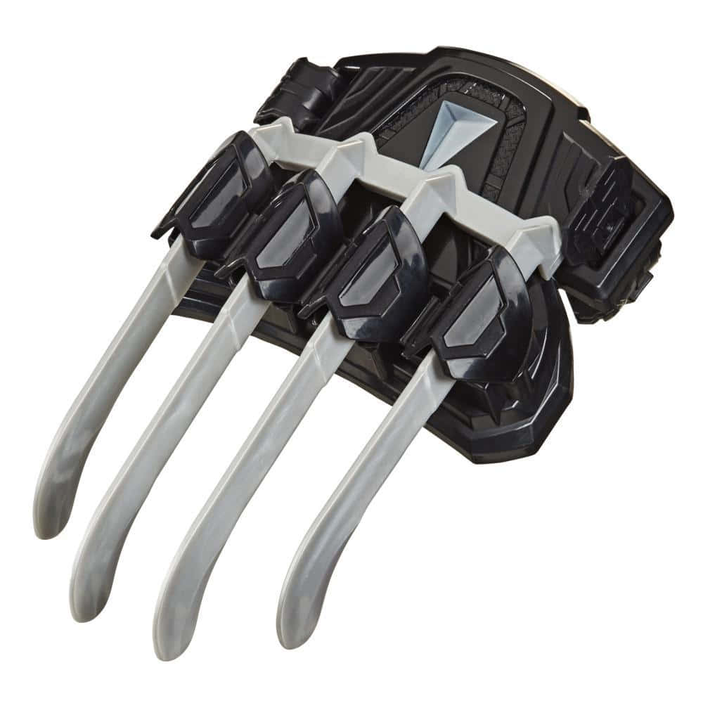 Panther Claws 桌布 壁紙 — 一條時尚的黑色和銀色玩具腰帶，帶有四個金屬爪，在白色背景上向下延伸。
