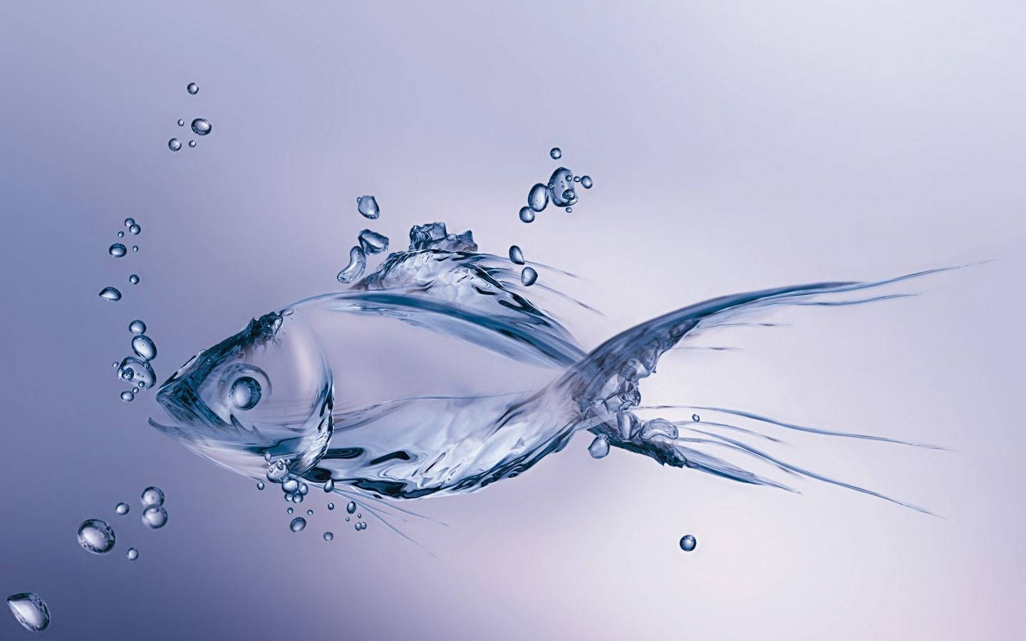魚 桌布 壁紙 — 一條由水和氣泡雕刻而成的半透明魚，在柔和的薰衣草漸變背景中優雅地游動。