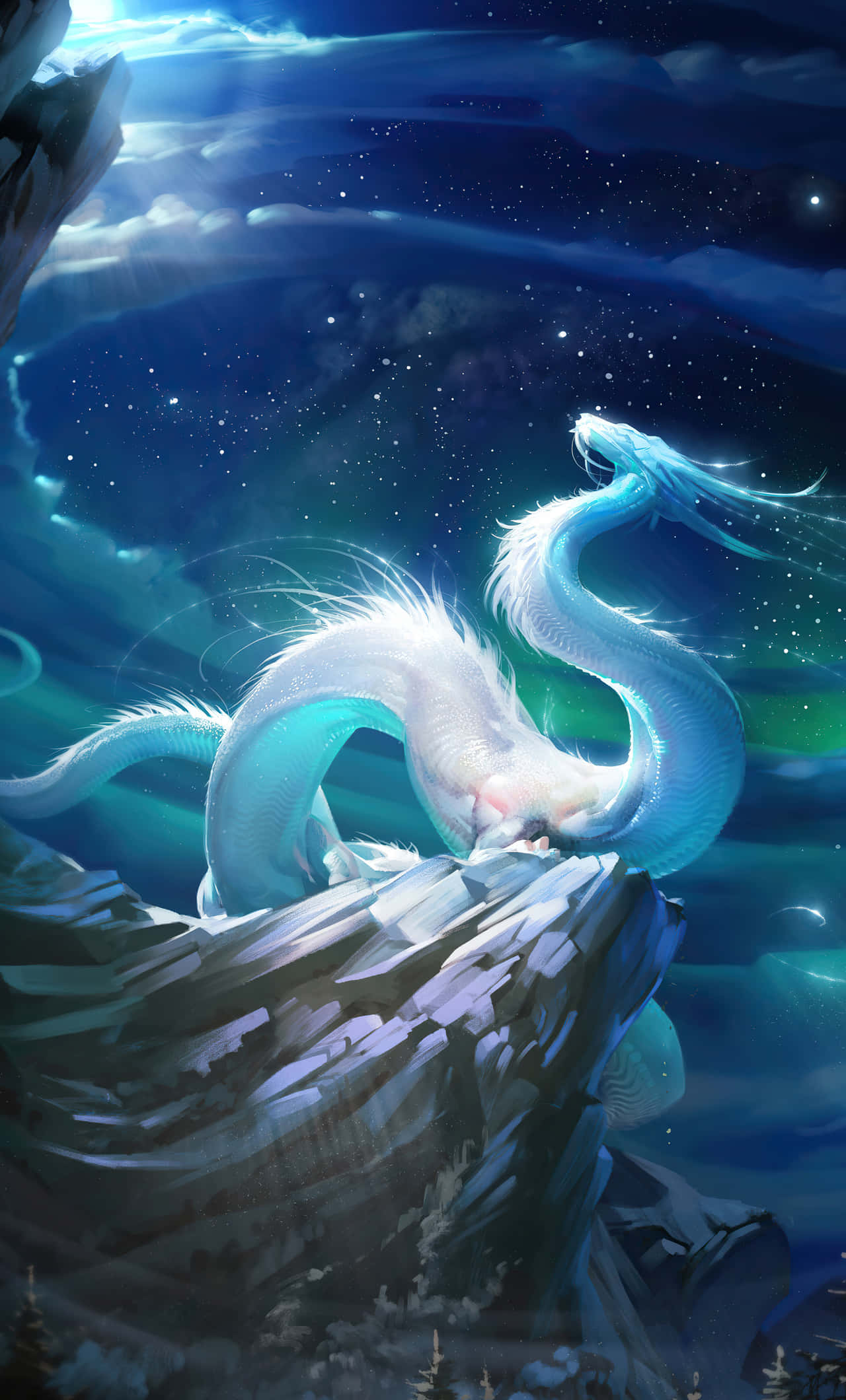 Mystical Dragon 桌布 壁紙 — 一條發光的白龍盤旋在積雪的山崖上，星空下，遠方極光閃爍。