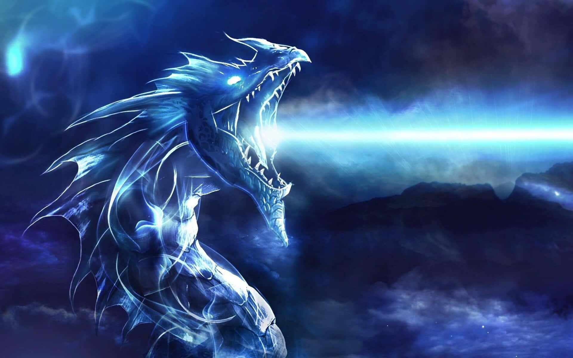 Epic Dragon 桌布 壁紙 — 一條發光的藍色龍咆哮著，能量光束從它的嘴中噴出，映襯著暴風雨的夜空。