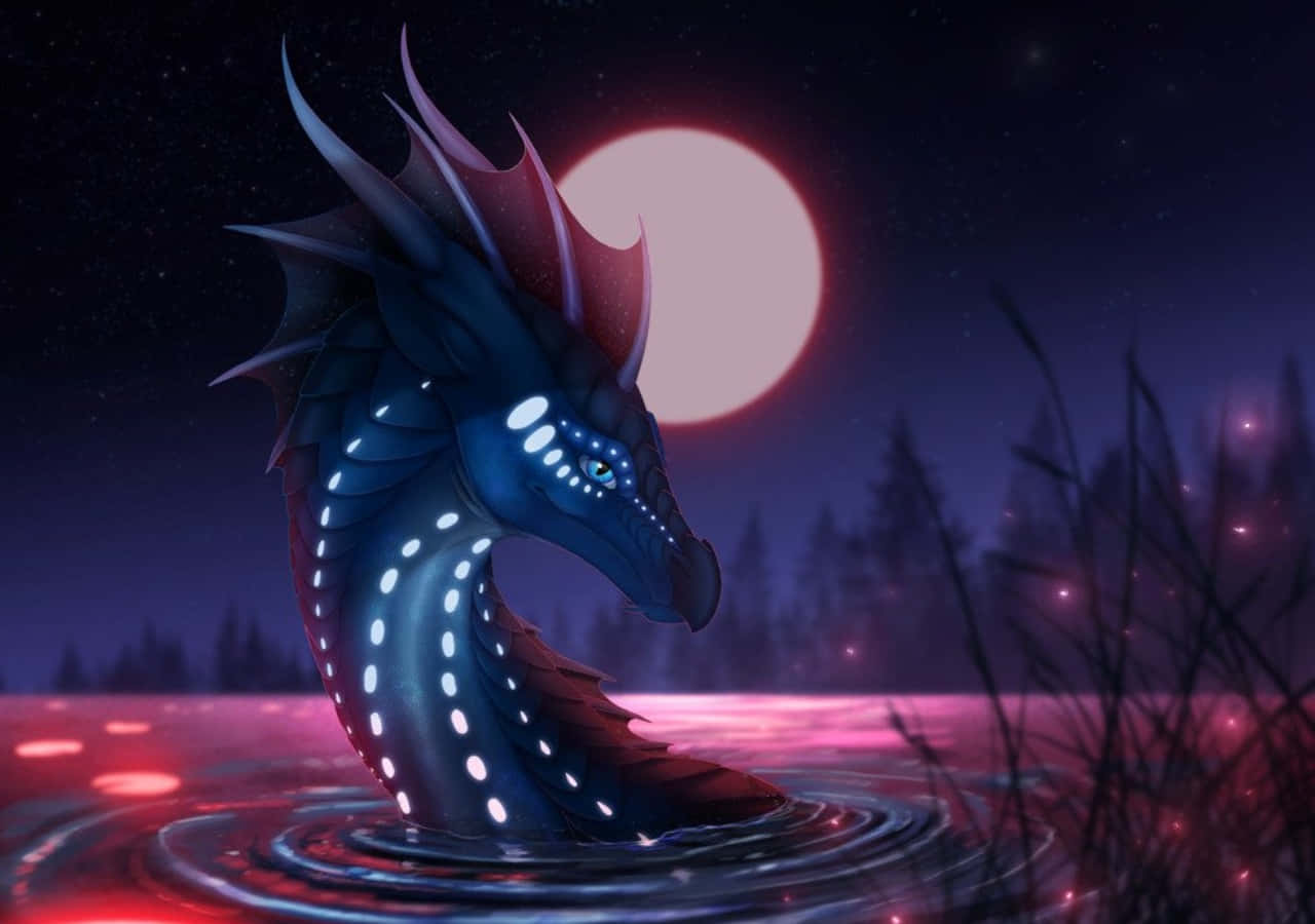 Wings Of Fire 桌布 壁紙 — 一條發光的藍色龍從滿月下、星光燦爛的夜間森林中粉紅色發光的湖中出現。