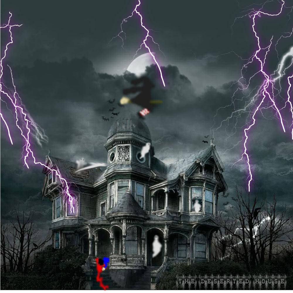 Haunted House Halloween 桌布 壁紙 — 一棟維多利亞式鬼屋，在暴風雨的天空下，紫色閃電劃過，女巫飛過，窗戶上鬼影幢幢。
