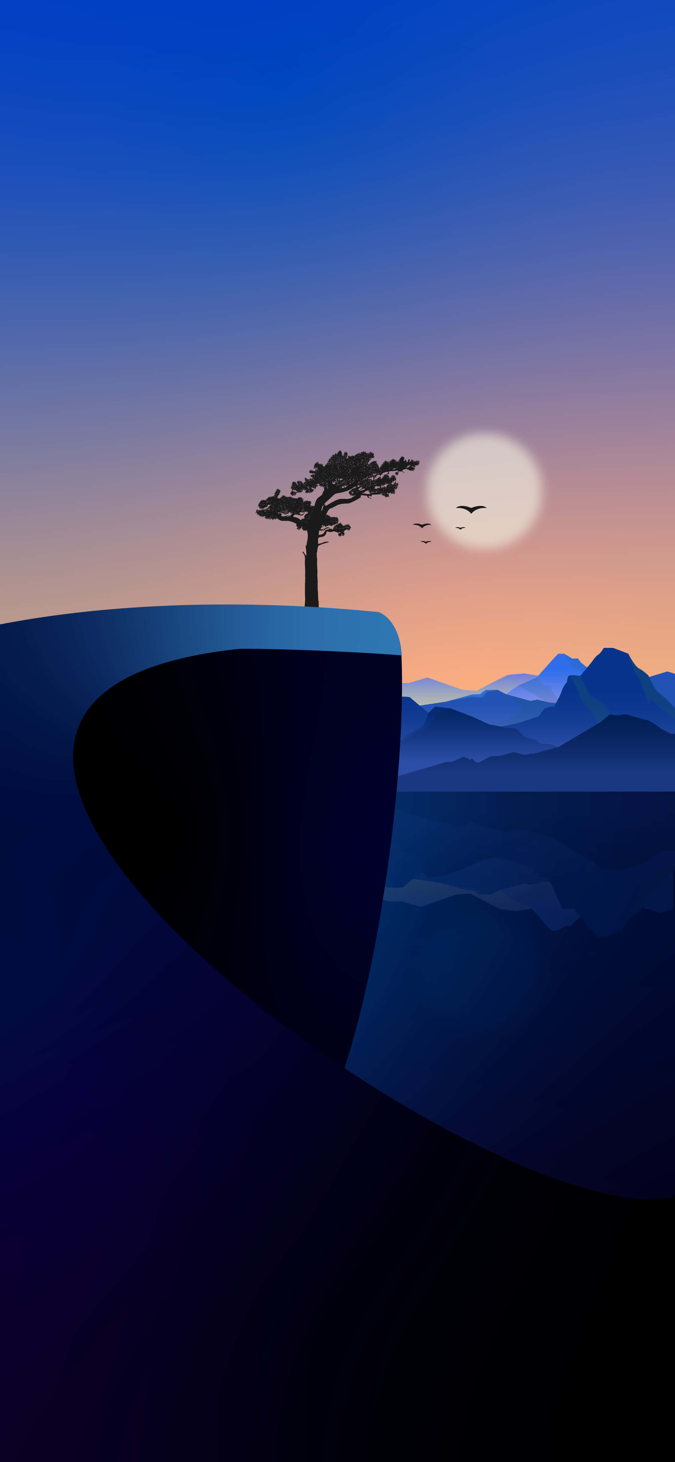 Simplistic 桌布 壁紙 — 一棵孤樹在日落時分矗立在懸崖邊，山脈和鳥兒在漸變的天空中形成剪影。