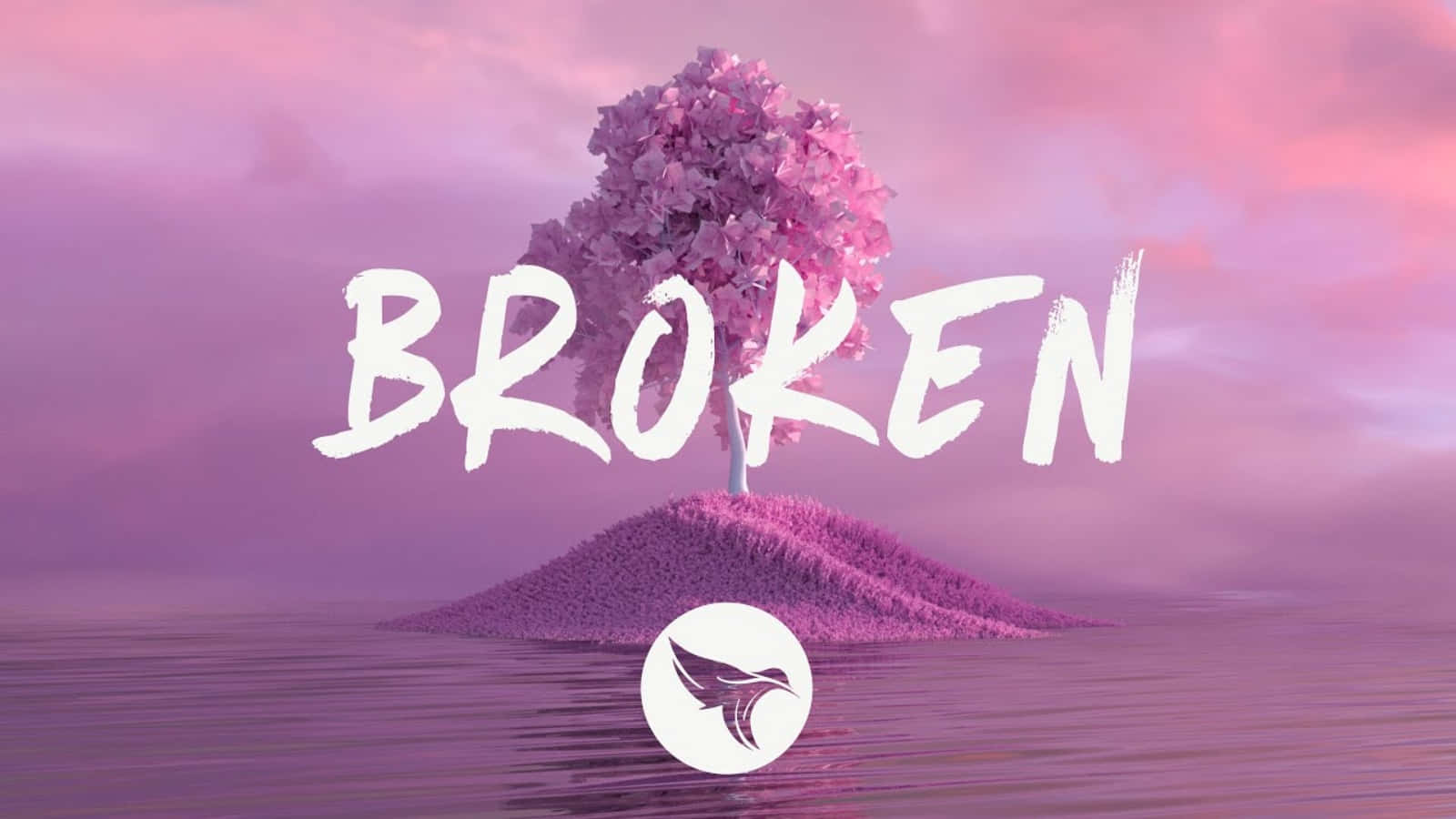 Broken 桌布 壁紙 — 一棵孤獨的粉紅色櫻花樹矗立在平靜水域中的一個小紫色島嶼上，在柔和的粉紅色暮色天空下，帶有粗體白色筆觸文字「BROKEN」。
