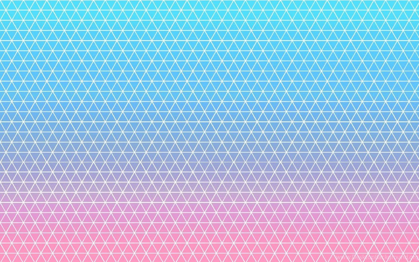 Tumblr 文青風 桌布 壁紙 — 一款幾何圖案壁紙，由藍色到粉紅色的三角形漸變，營造出柔和未來感圖案。