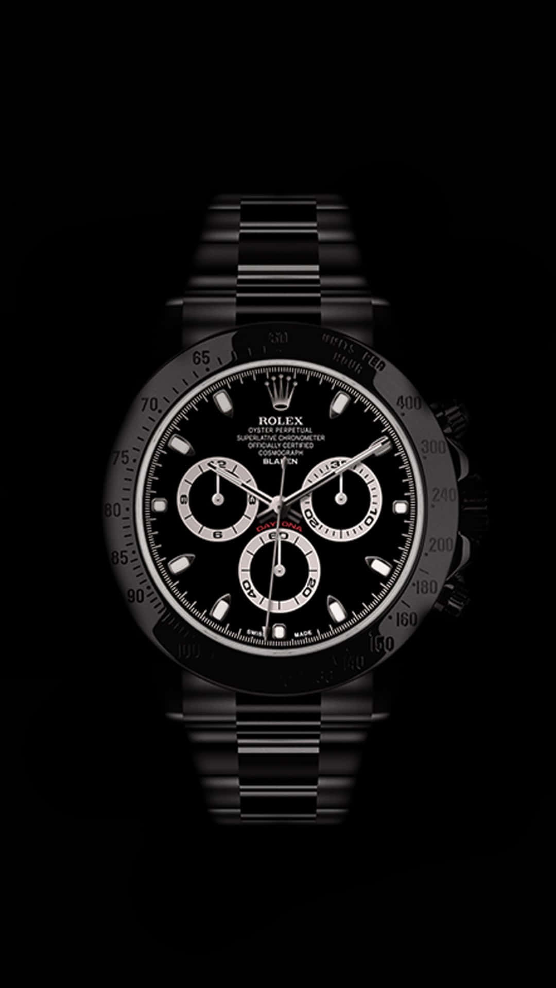 Rolex 桌布 壁紙 — 一款時尚的黑色勞力士Daytona計時碼錶，搭配相配的錶鏈，在純黑色背景下微微發光。