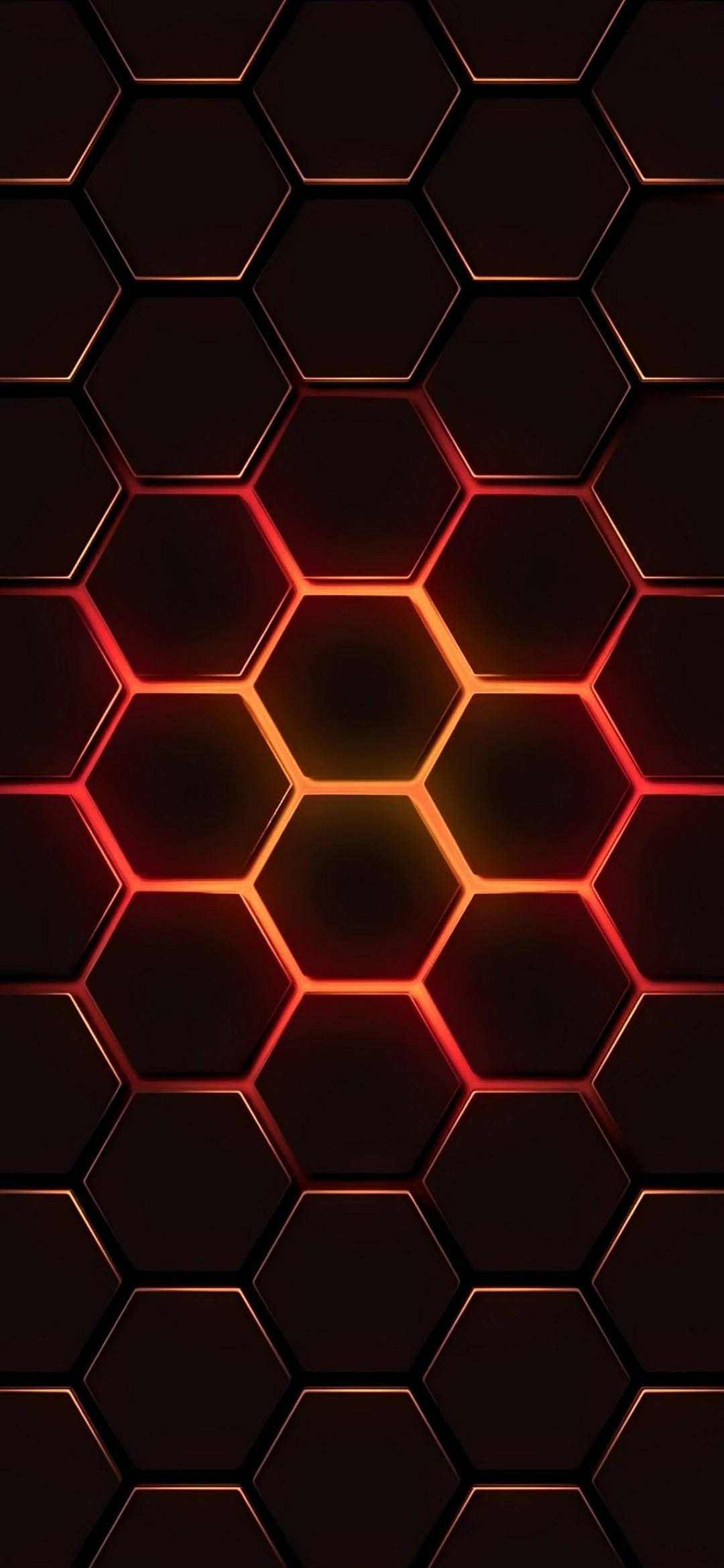 Honeycomb 桌布 壁紙 — 一款深色幾何圖案壁紙，由發光的紅色六角形瓷磚組成，中心散發出溫暖的光芒。