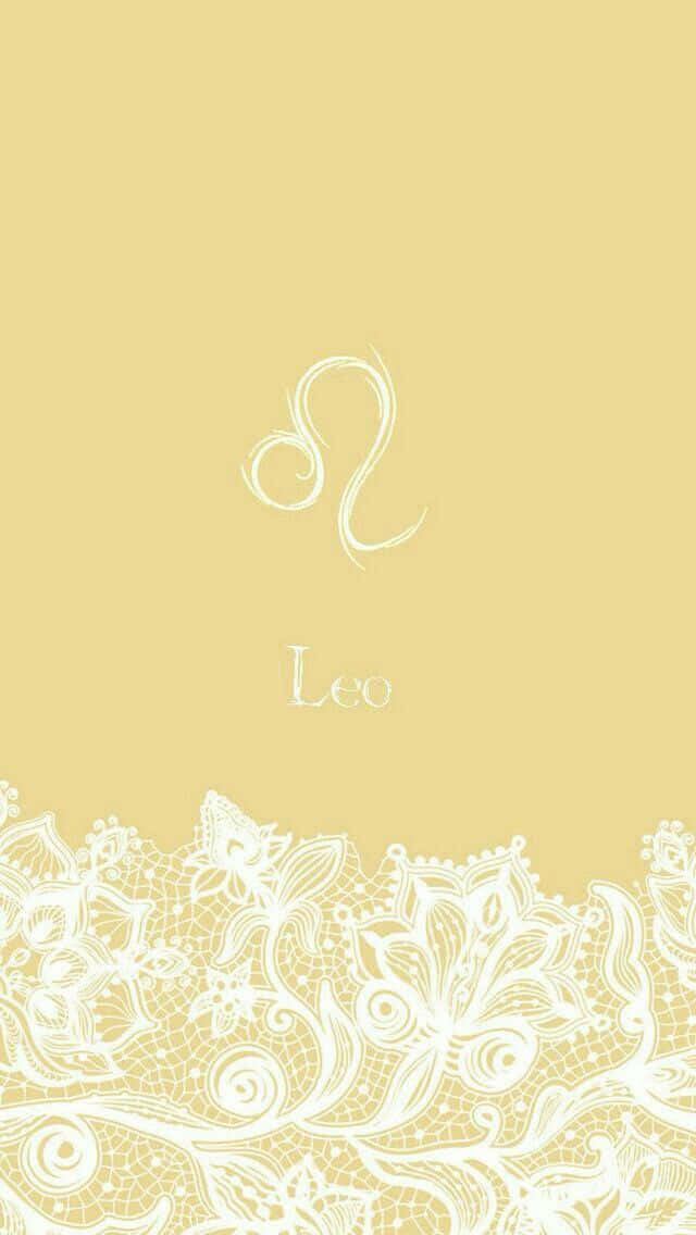 Leo Aesthetic 桌布 壁紙 — 一款簡約的淡黃色壁紙，底部有白色獅子座星座符號和蕾絲圖案。