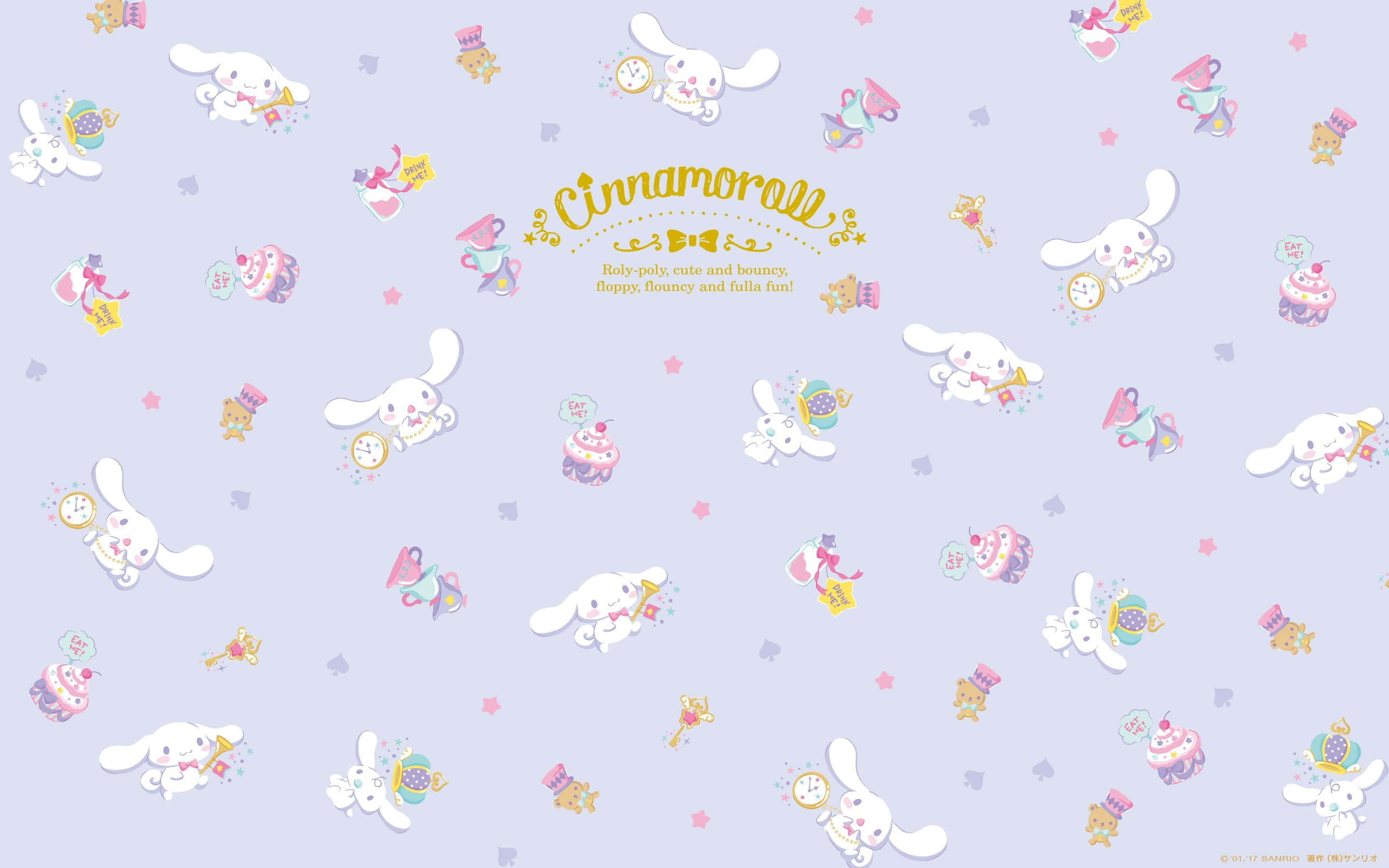 肉桂捲 桌布 壁紙 — 一款粉彩薰衣草色壁紙，上面散落著可愛的Cinnamoroll角色，配有杯子蛋糕和星星。
