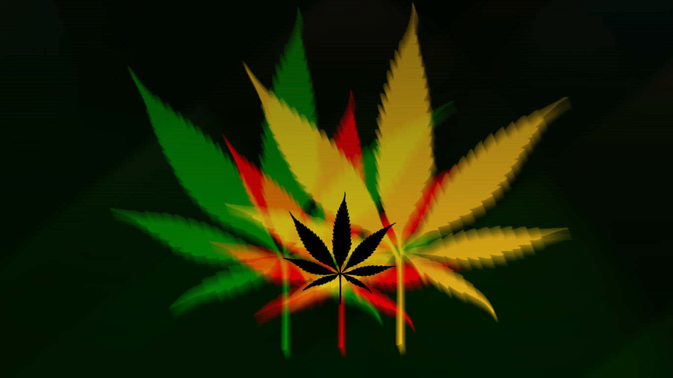 迷幻 桌布 壁紙 — 一片發光的大麻葉在深色背景上散發出鮮豔的綠色、黃色和紅色色調，中央有一個黑色剪影。