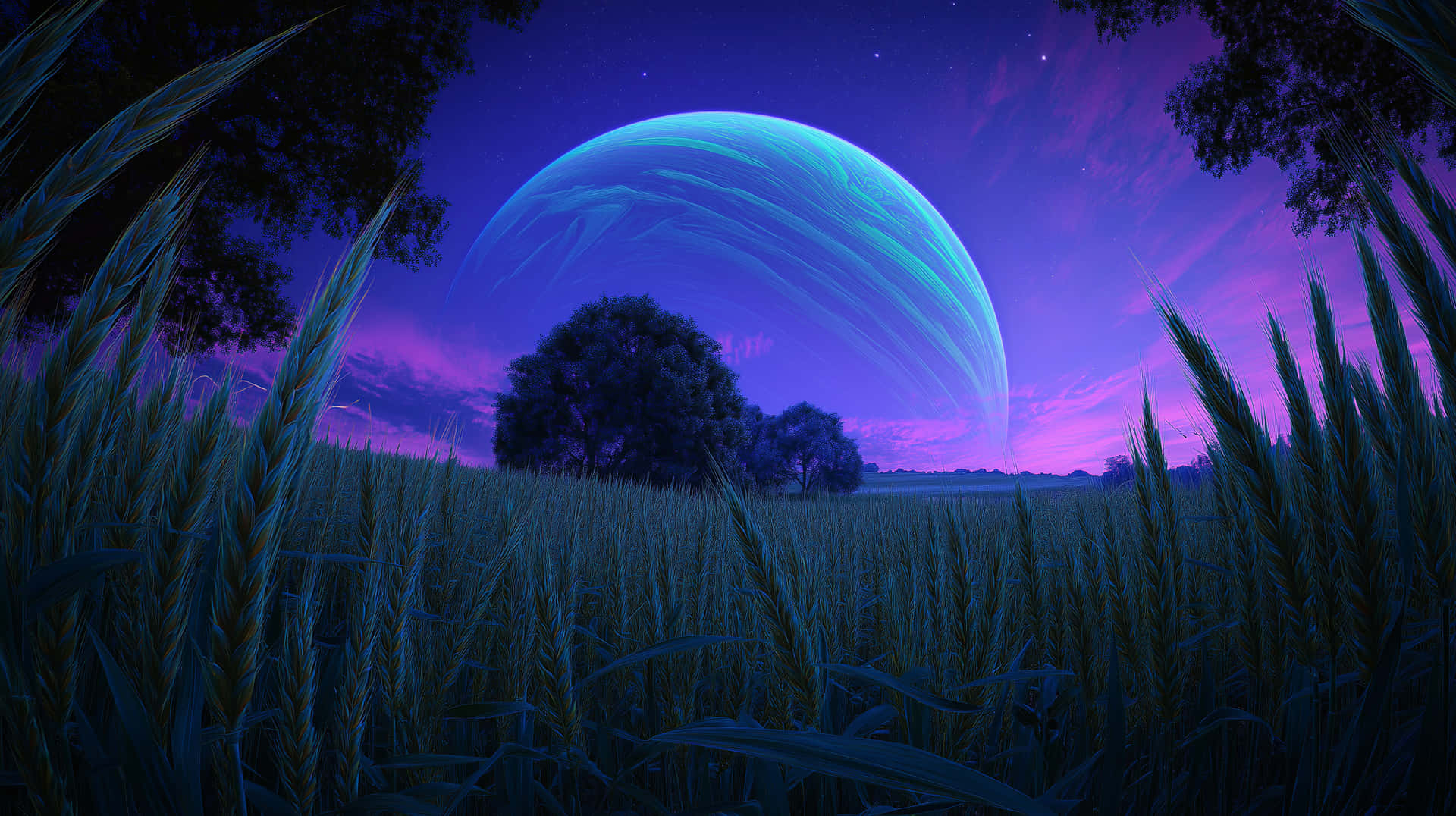 Exoplanet Rising Over Field in Mystical Twilight Landscape 壁紙 — 一片高大的麥田框住了一個超現實的暮色天空，一顆發光的藍色行星懸掛在剪影樹木之上。