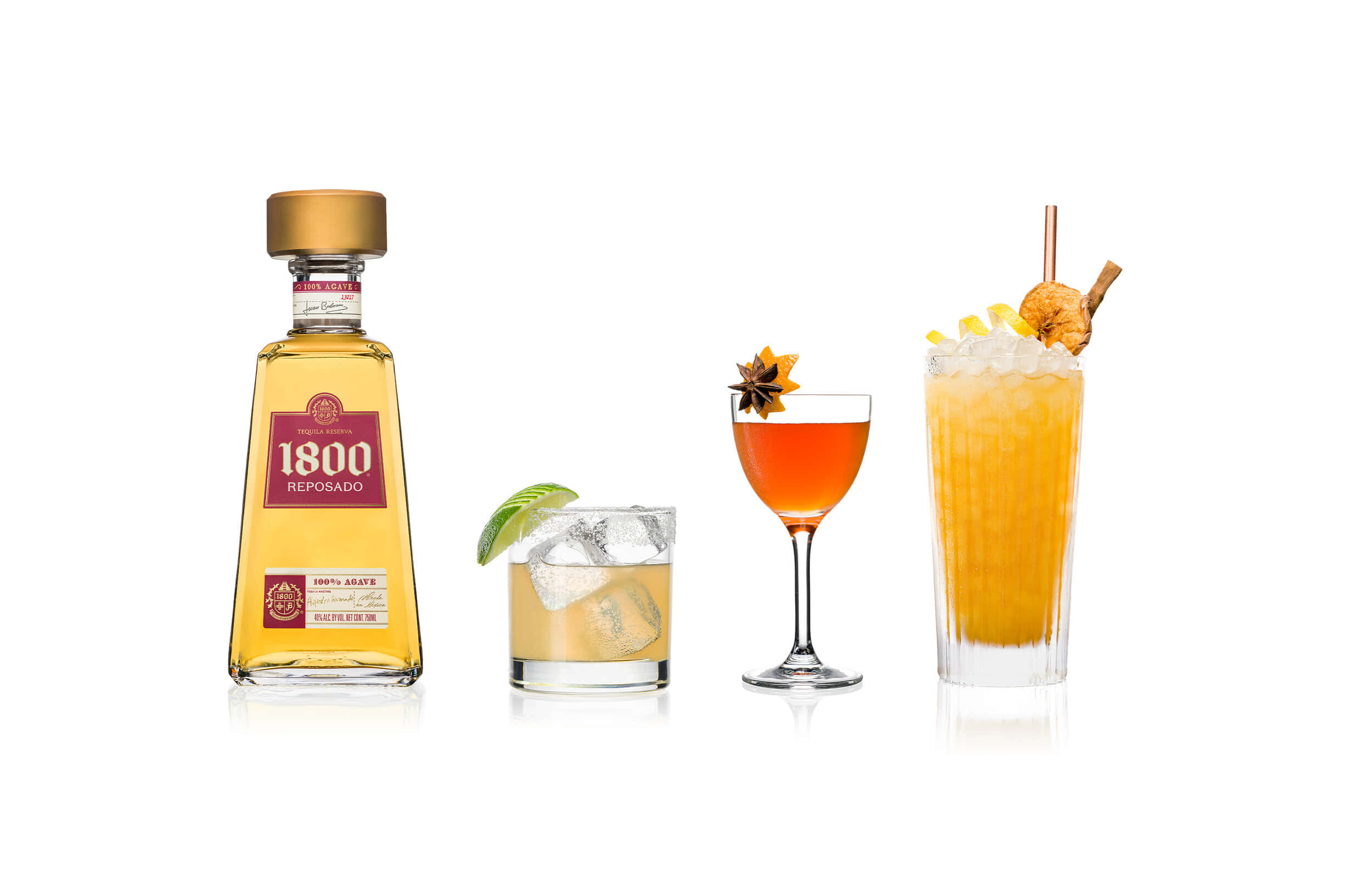alcohol 桌布 壁紙 — 一瓶1800 Reposado龍舌蘭酒和三杯色彩繽紛的雞尾酒，配上冰塊裝飾，放在潔淨的白色背景上。
