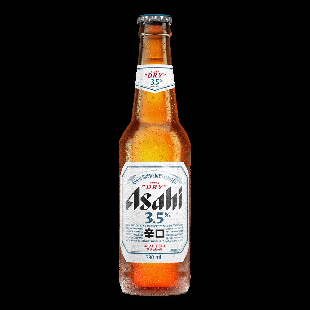 Beer 桌布 壁紙 — 一瓶冰涼的朝日超爽啤酒，瓶身凝結水珠，在純黑背景下閃爍光芒。