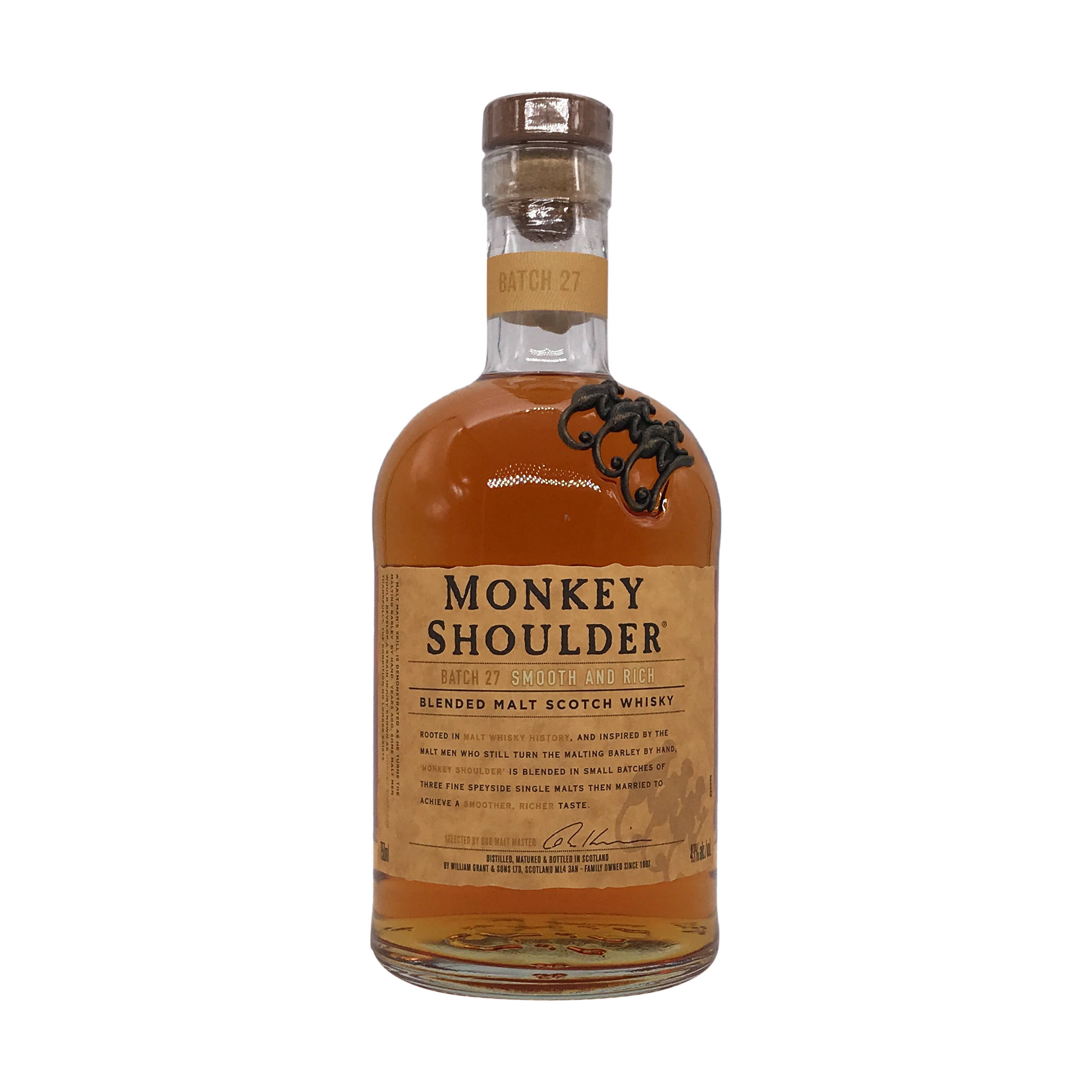 alcohol 桌布 壁紙 — 一瓶透明玻璃瓶裝的Monkey Shoulder調和麥芽蘇格蘭威士忌，琥珀色液體，鄉村風格標籤上有獨特的三猴標誌。