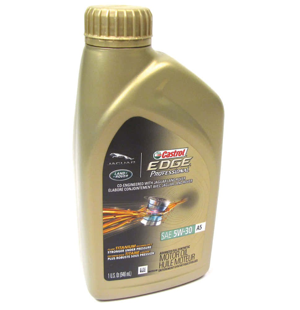 Engine Oil 桌布 壁紙 — 一瓶金色的Castrol EDGE Professional機油，專為Jaguar Land Rover設計，黑色標籤和橙色液體圖案。
