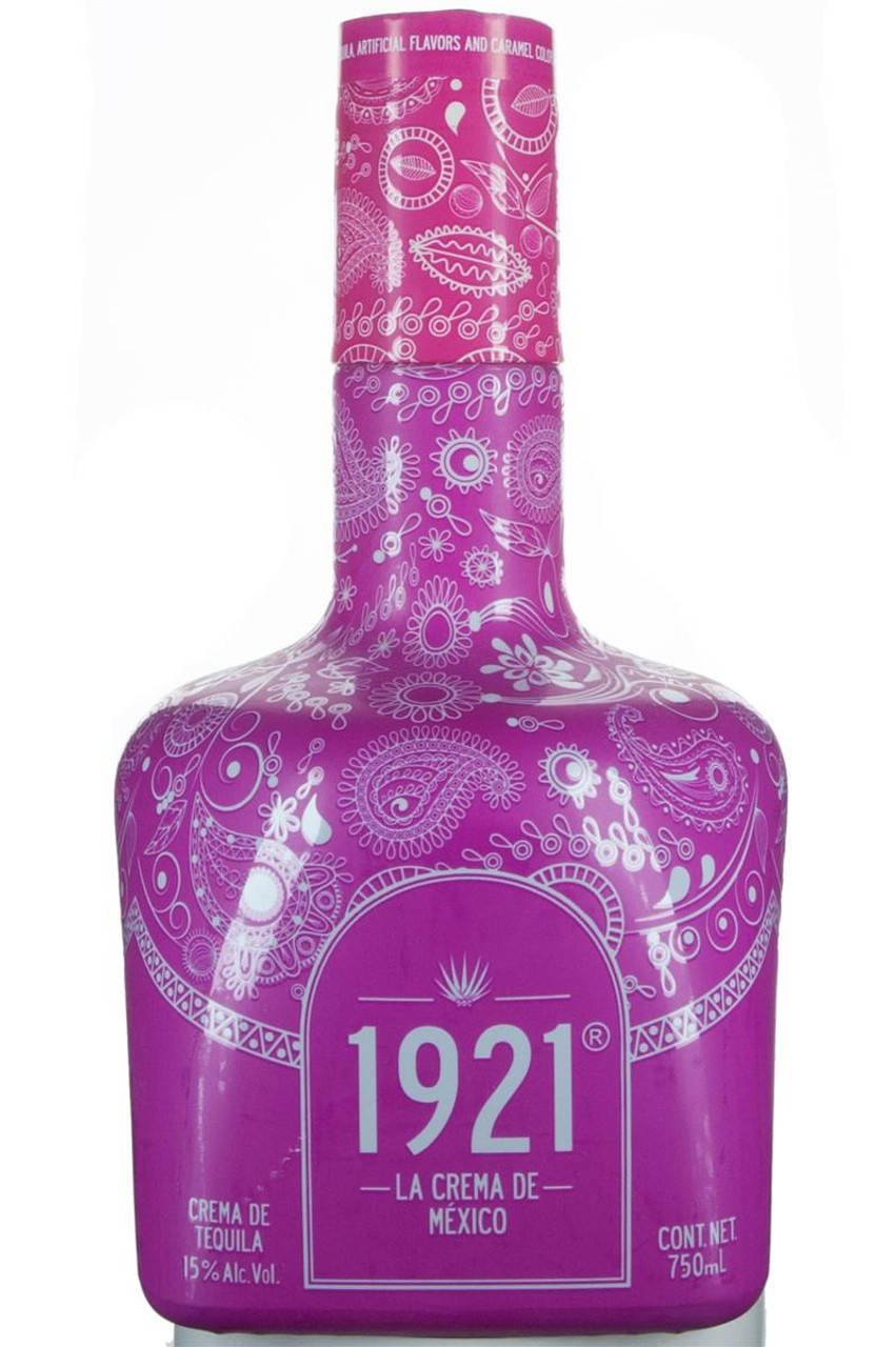 drinks 桌布 壁紙 — 一瓶鮮豔的洋紅色1921 La Crema de Mexico龍舌蘭酒，在純白背景上飾有複雜的白色佩斯利圖案。