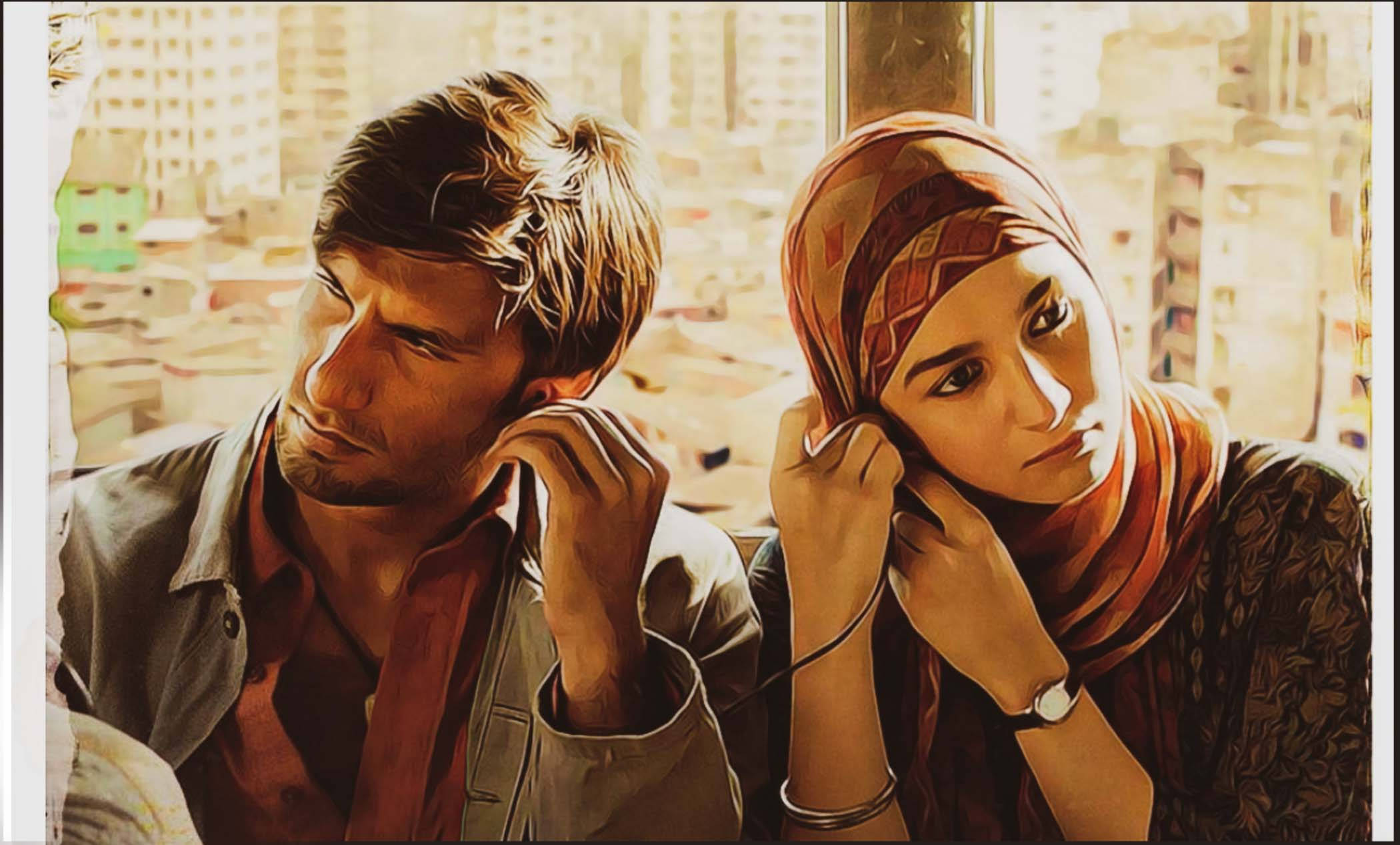 Ranveer Singh 桌布 壁紙 — 一男一女在陽光明媚的陽台上共享寧靜時刻，俯瞰密集的城市景觀，帶有溫暖的金色色調。