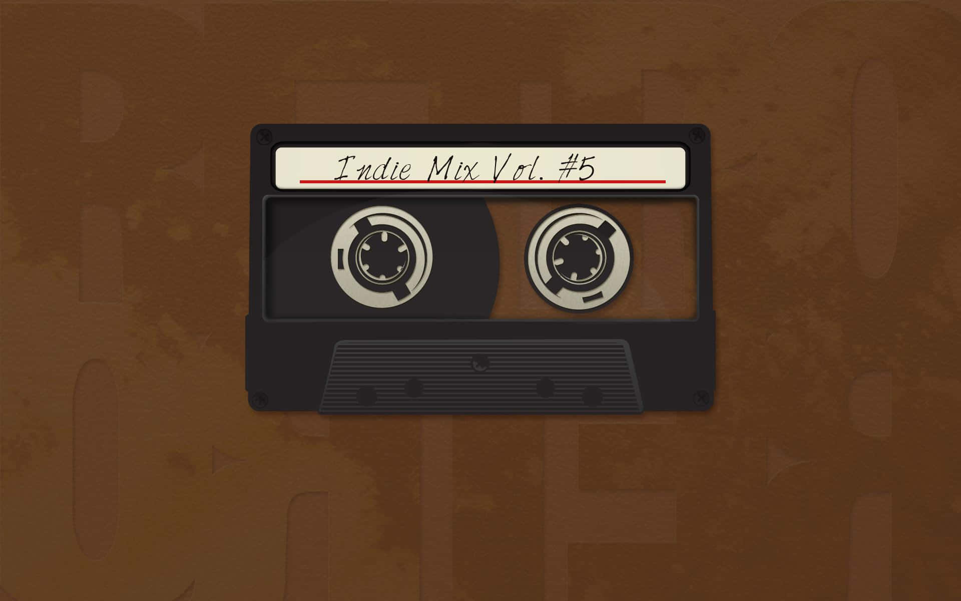 獨立 桌布 壁紙 — 一盒標有「Indie Mix Vol. #5」的復古黑色卡式錄音帶，放在帶有細微褪色文字的紋理棕色背景上。